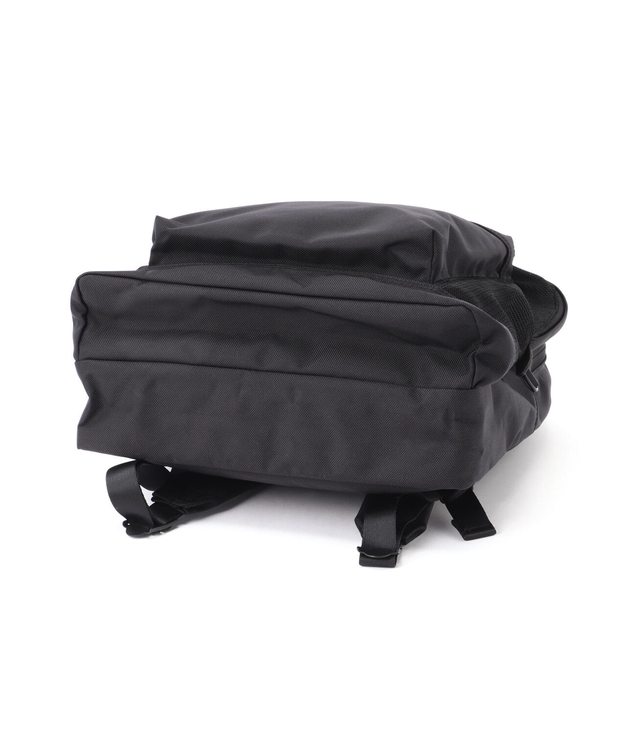 SLOW(スロウ)ballistic air -mesh day pack S-