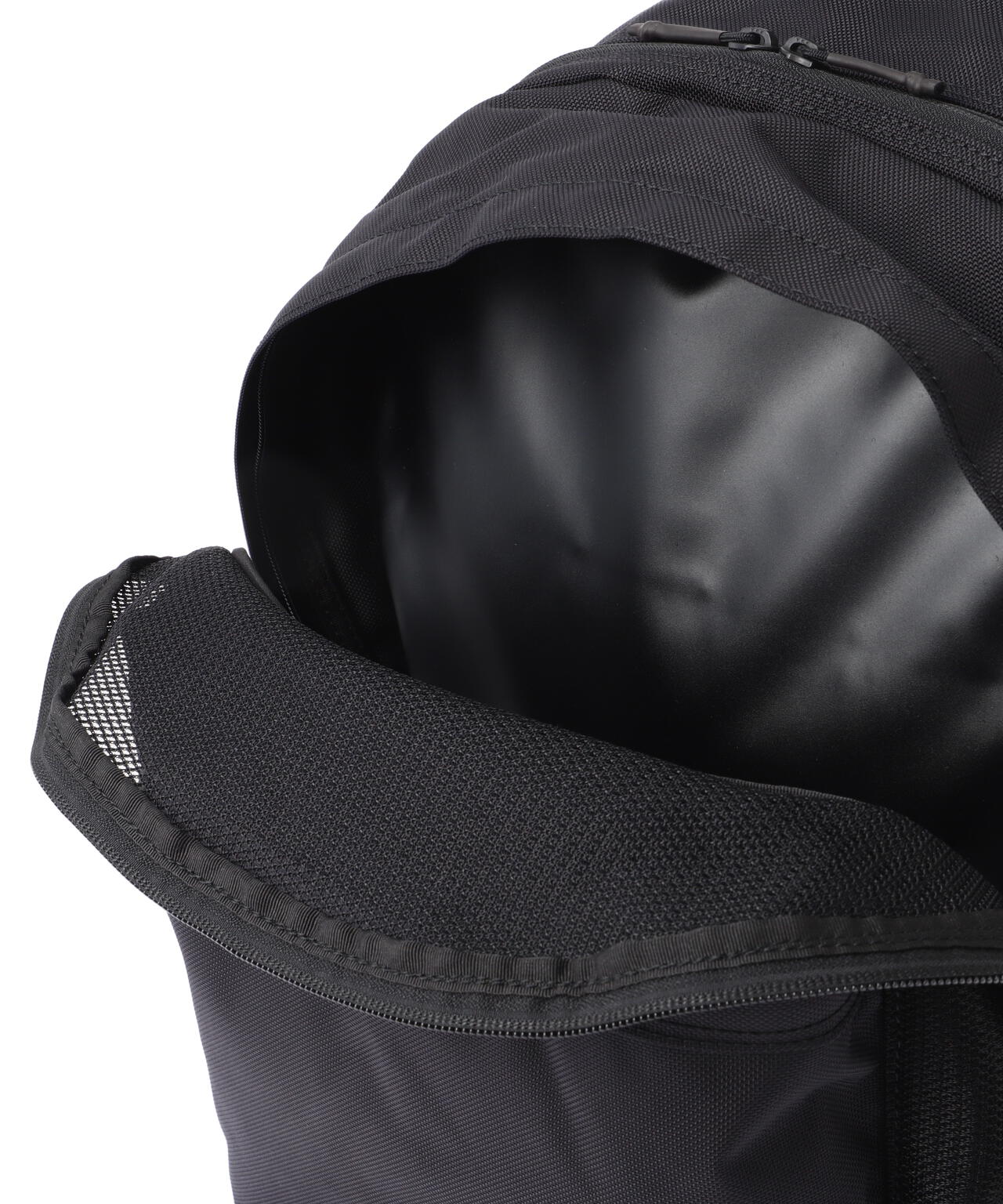 SLOW(スロウ)ballistic air -mesh day pack S-