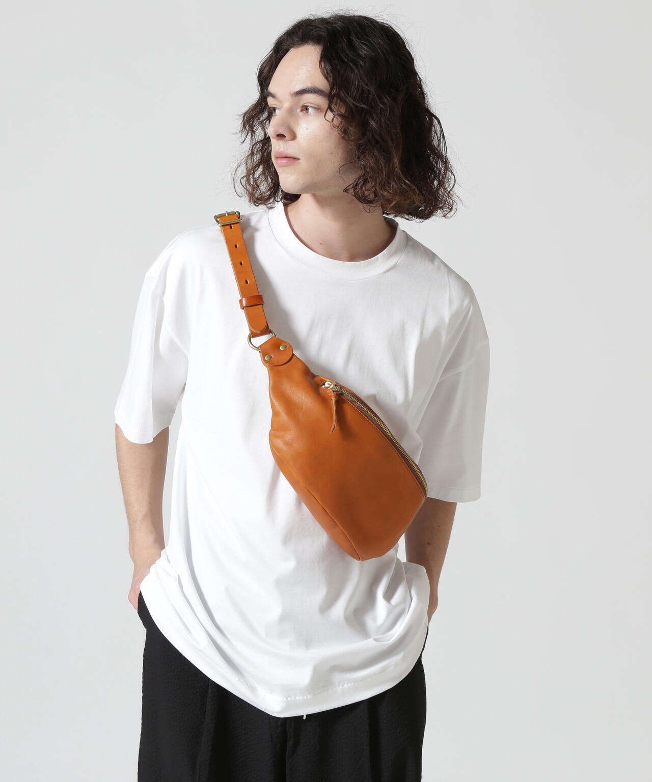 SLOW(スロウ) FANNY PACK ファニーパック 300S61EG