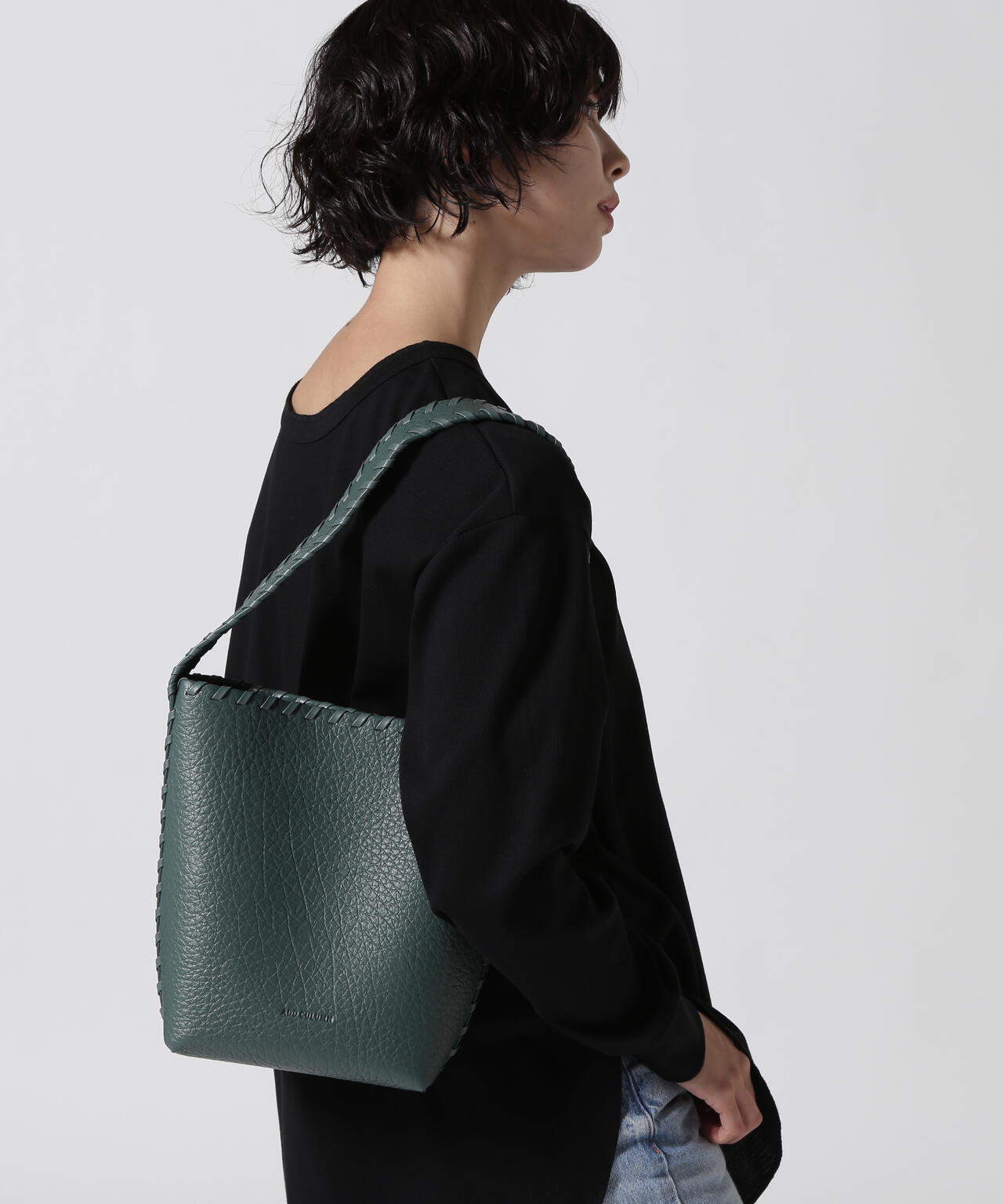 aec3831c-27e3-5b1e-9732-b1379d43c44a_Image