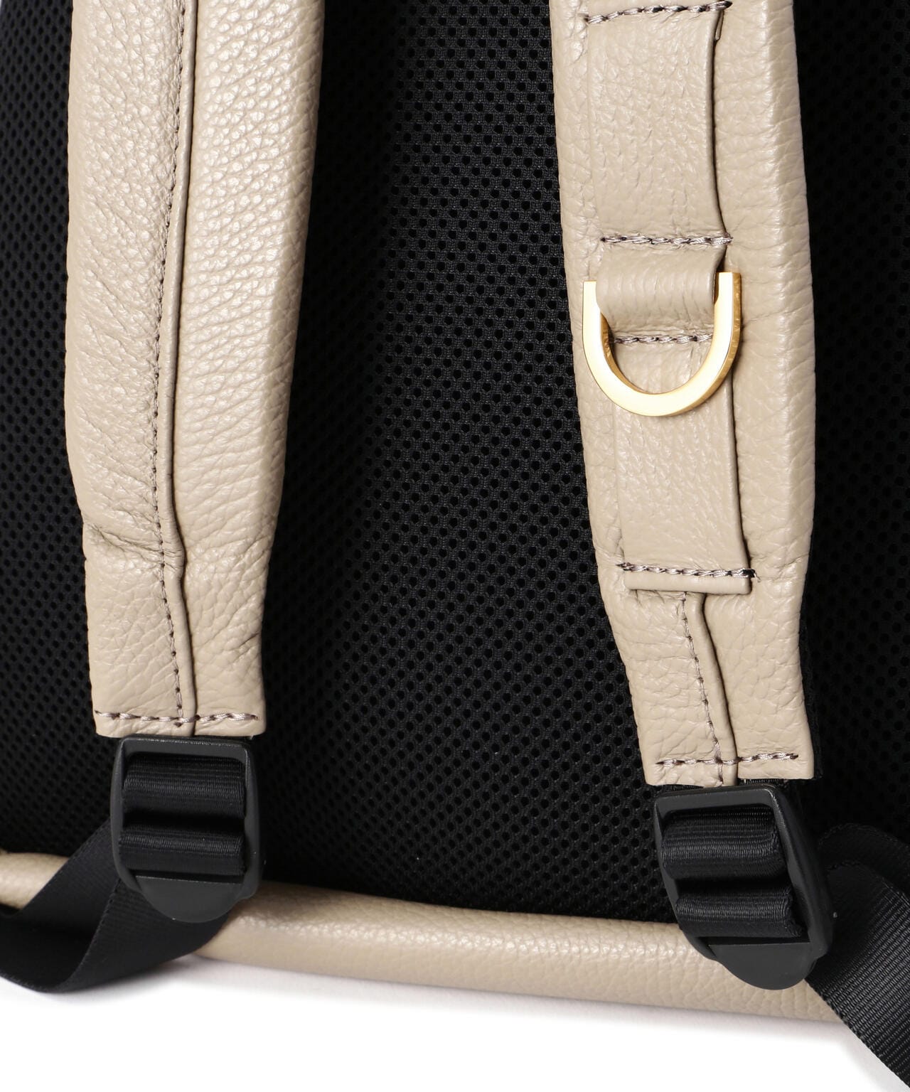 b9ddf732-8c48-5c60-adef-68ae3c553fbd_Image