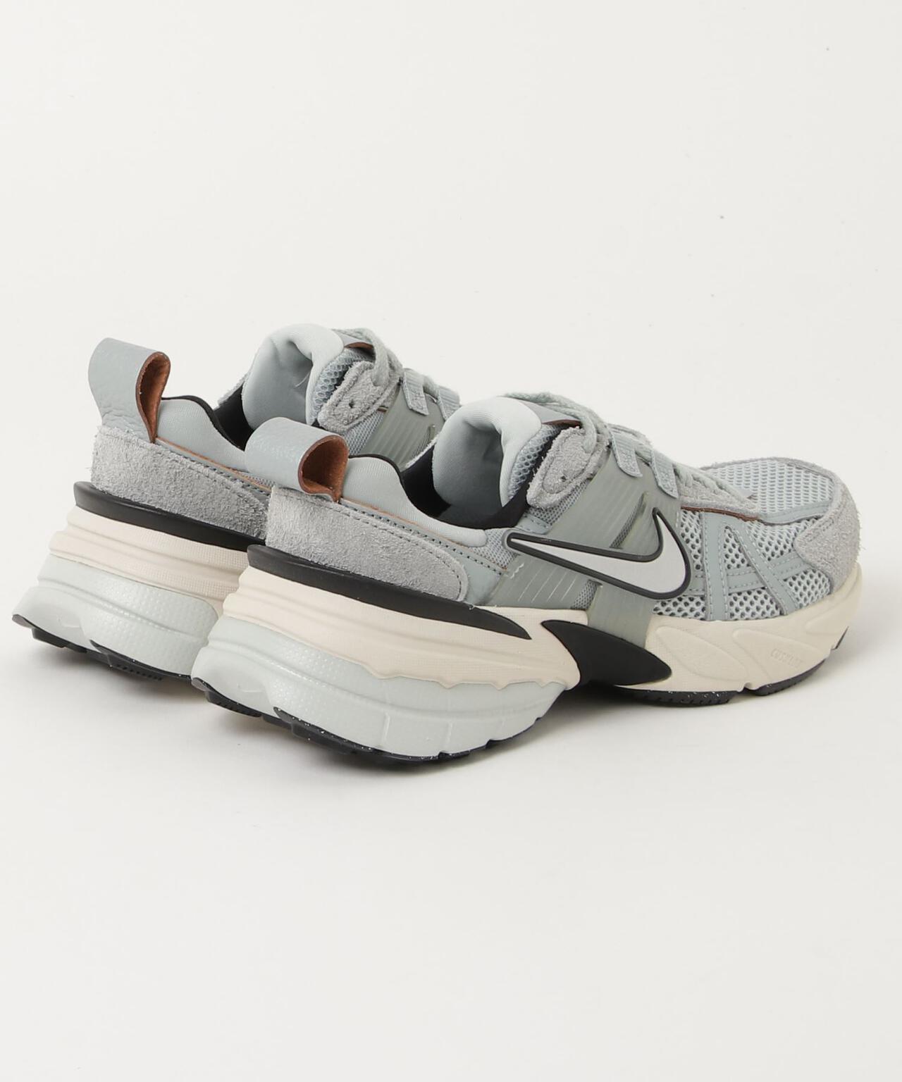 NIKE(ナイキ)ナイキ V2K ラン