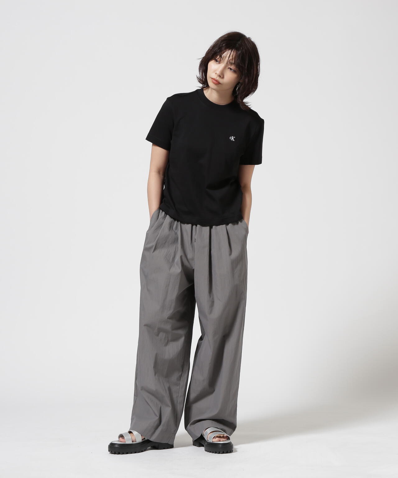 DROIT BELLO(ドロイトベロ)2Tuck Easy Pants