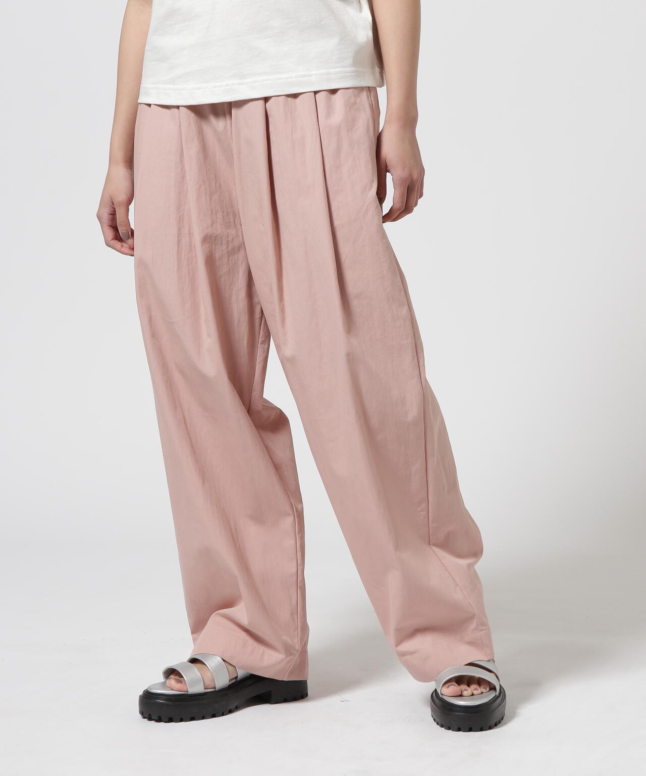 DROIT BELLO(ドロイトベロ)2Tuck Easy Pants