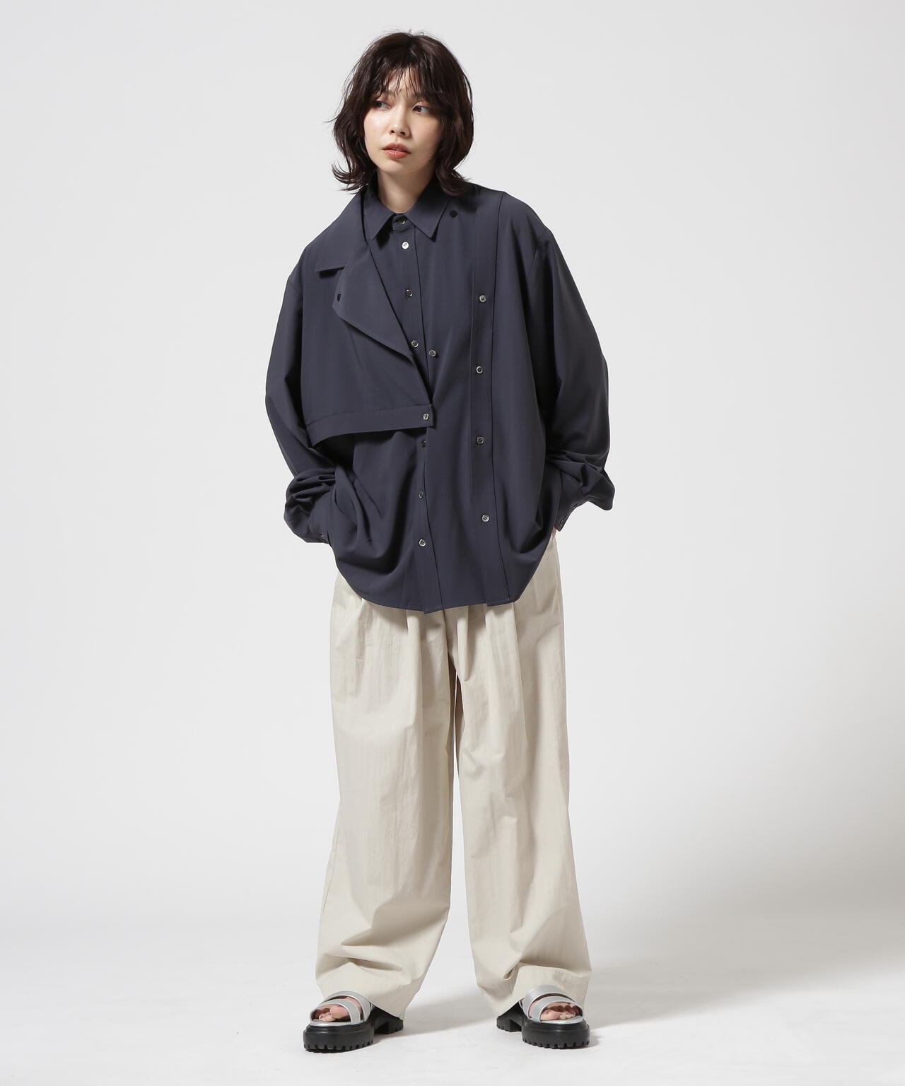 DROIT BELLO(ドロイトベロ)2Tuck Easy Pants