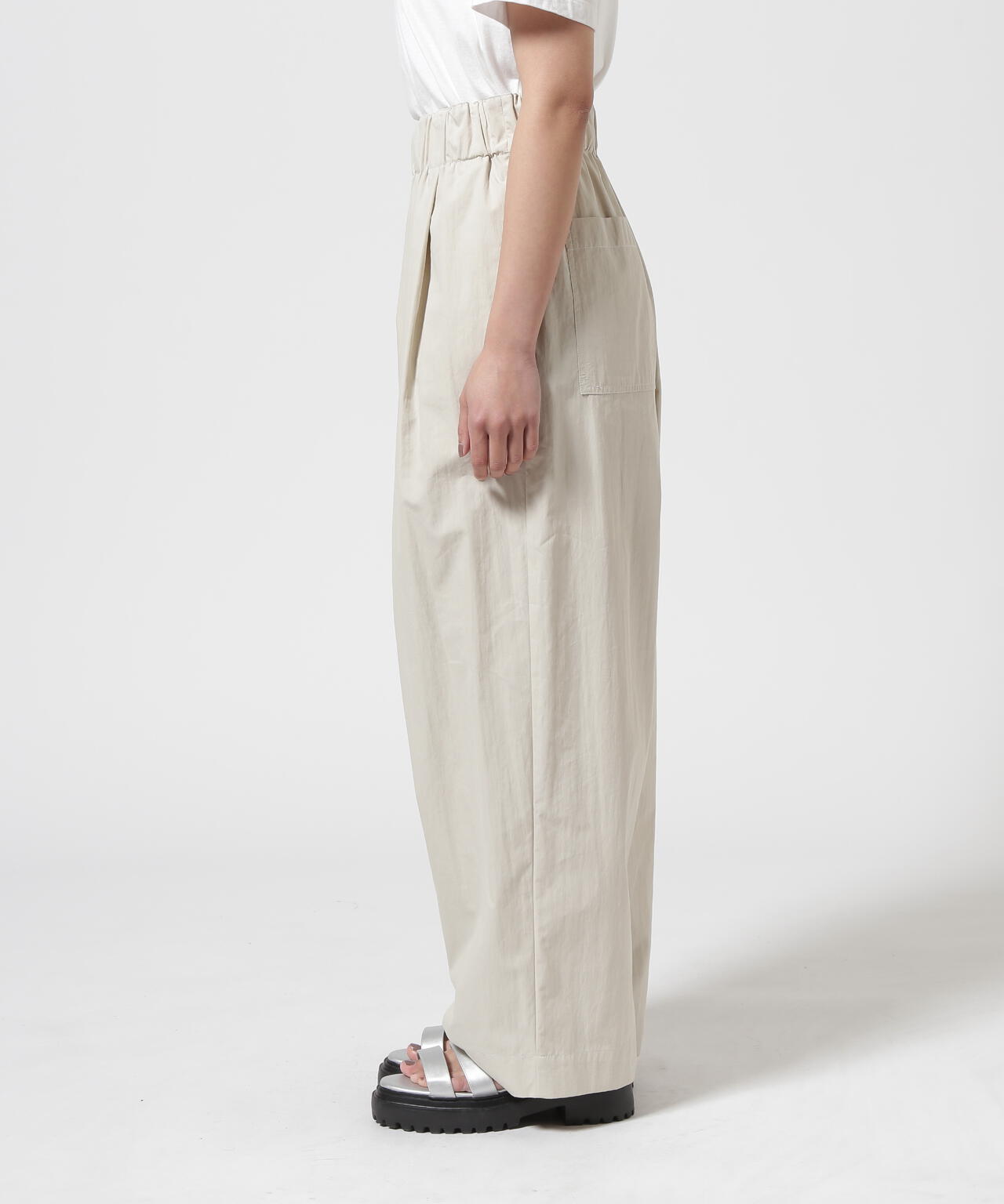 DROIT BELLO(ドロイトベロ)2Tuck Easy Pants