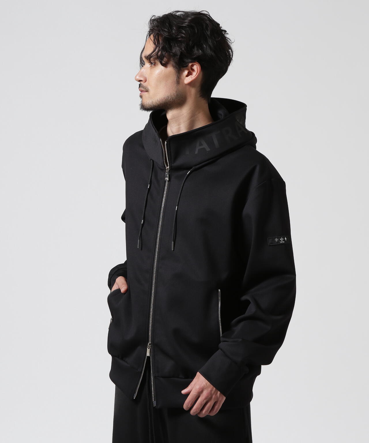 512083f2-2818-584e-a455-3edb08bddf2a_Image