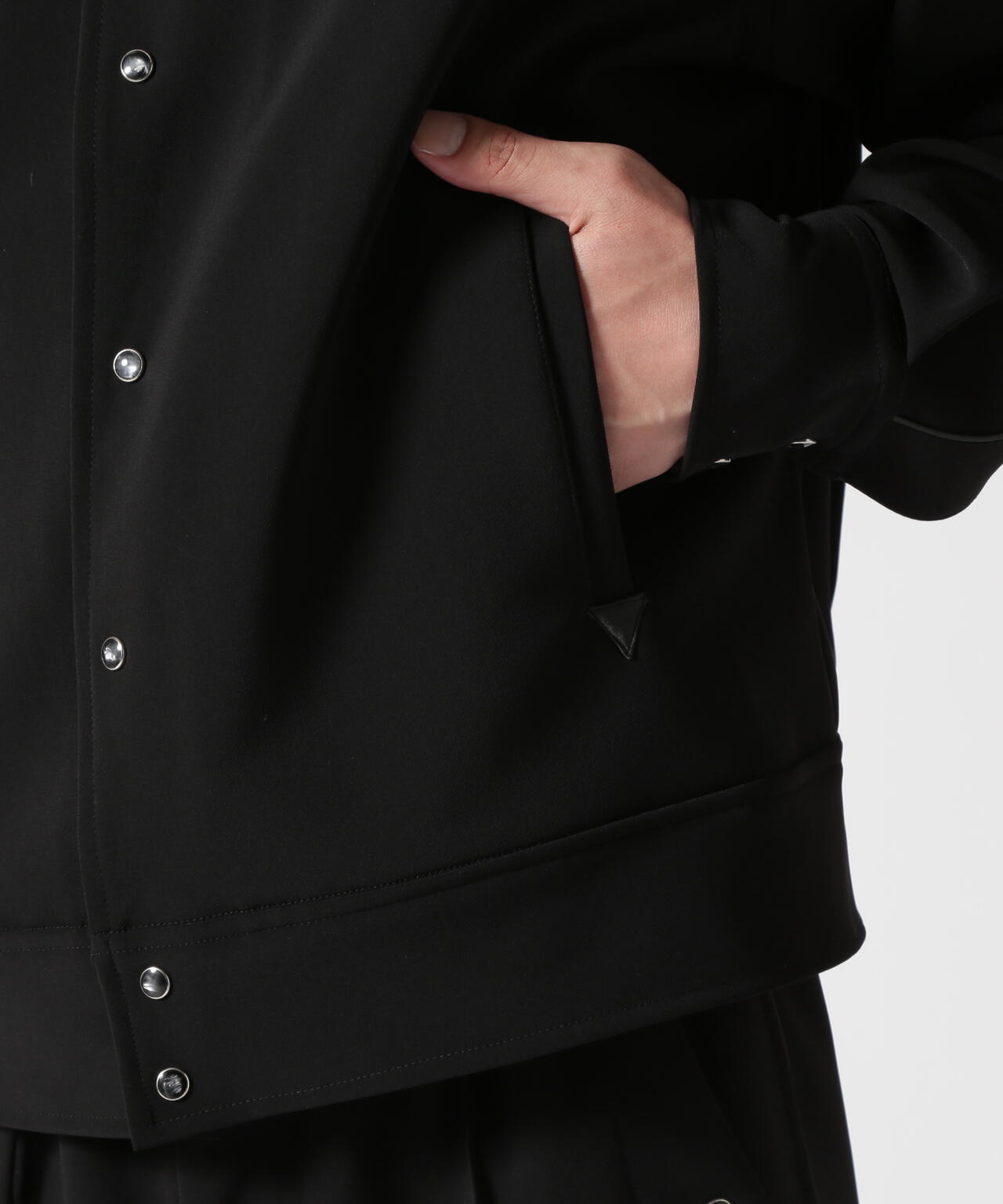 4052aa99-d519-58e1-bfde-f8d8971b5864_Image