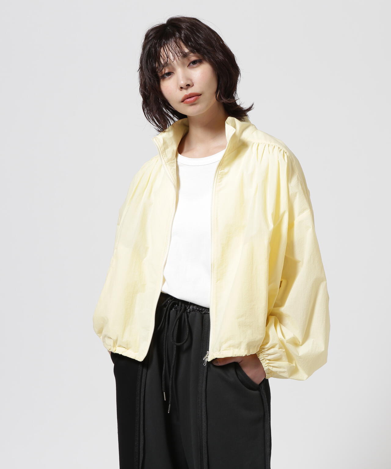 YENN(イエン) SUPER LIGHT BLOUSON