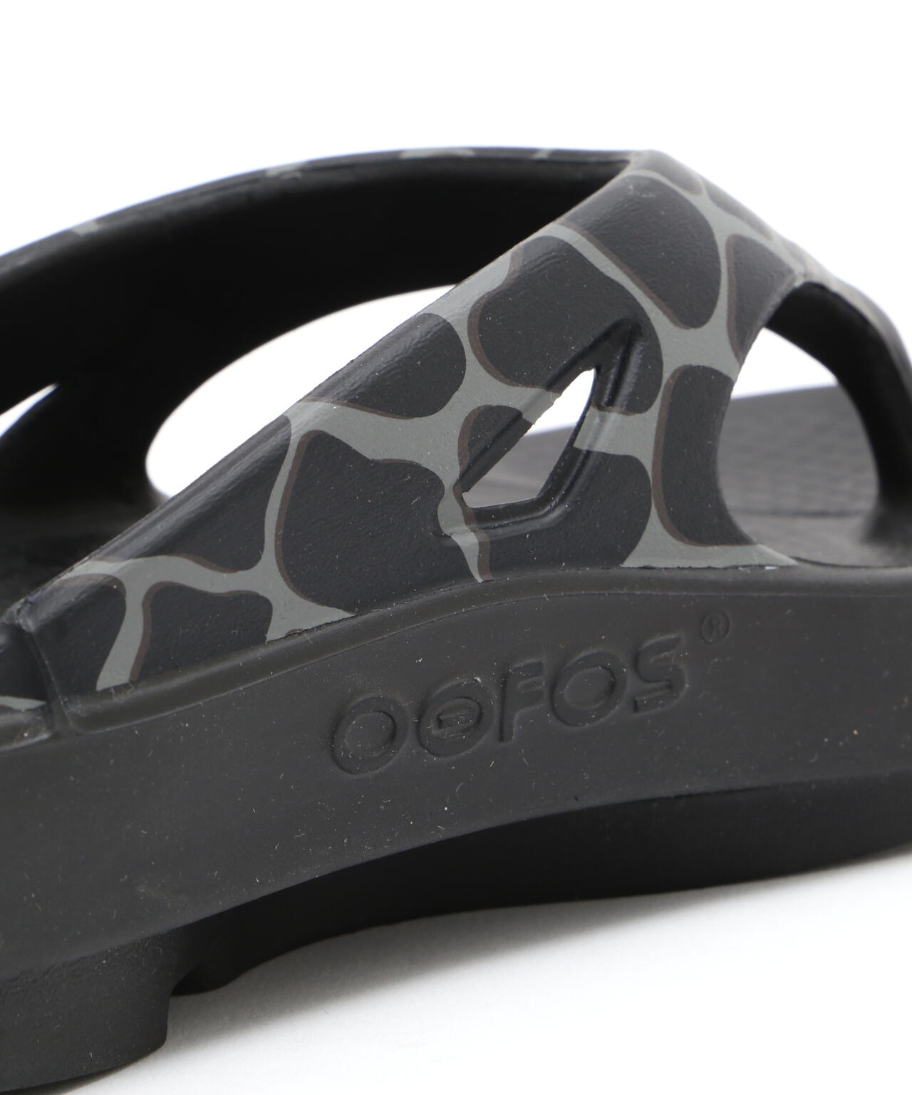 Children of the discordance x OOFOS / x OORIGINAL