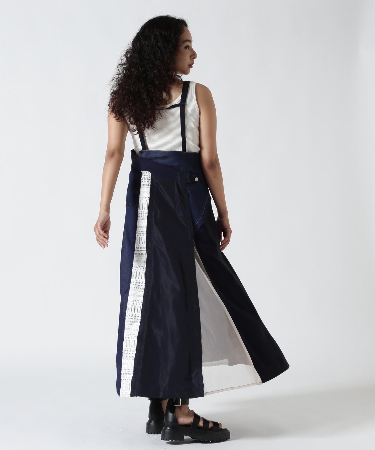 AULA AILA(アウラ アイラ)別注2WAYLACE MIX JUMPER SKIRT