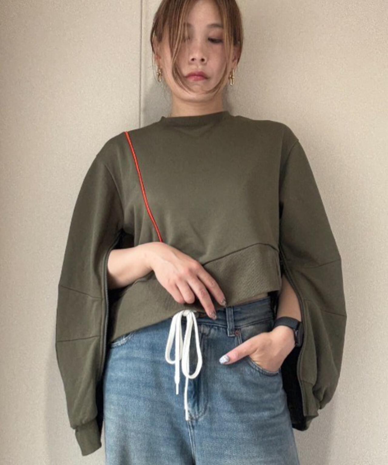 AULA AILA(アウラ アイラ)別注パイピングプルオーバー