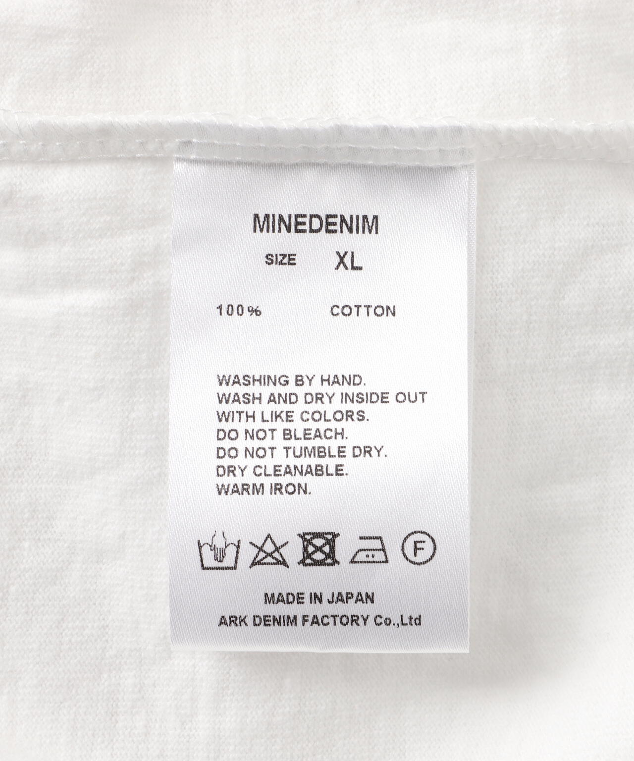 MINEDENIM(マインデニム)Monochrome Two tone Face Crewneck T-SH