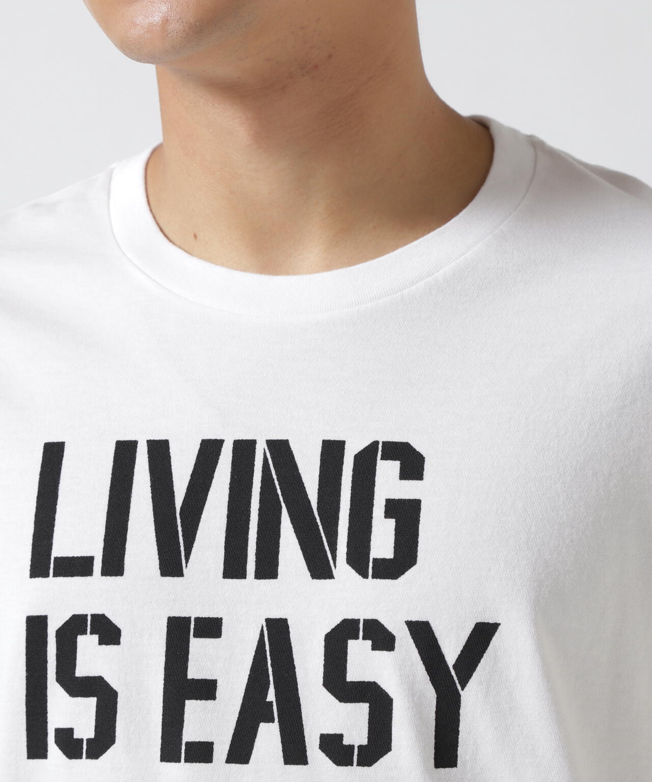 MINEDENIM(マインデニム)LIVING IS EASY WITH EYES CLOSED T-SH