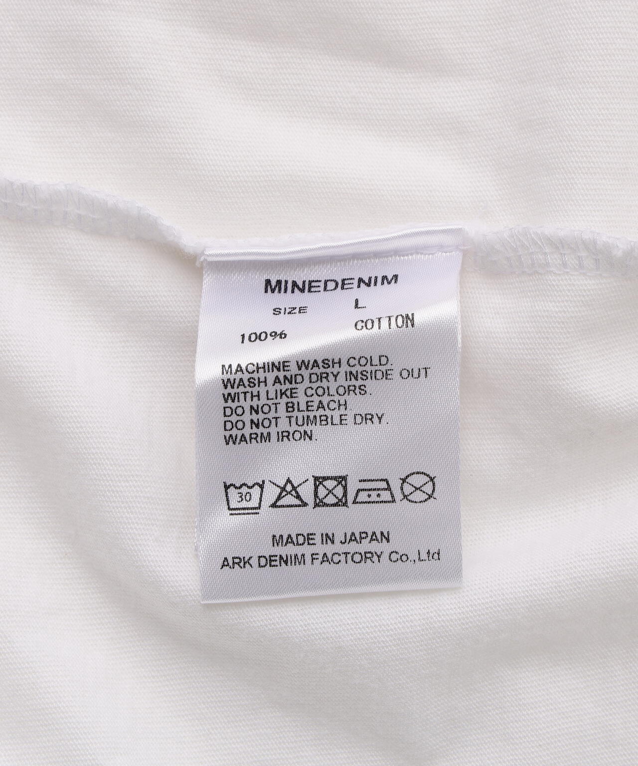 MINEDENIM(マインデニム)LIVING IS EASY WITH EYES CLOSED T-SH