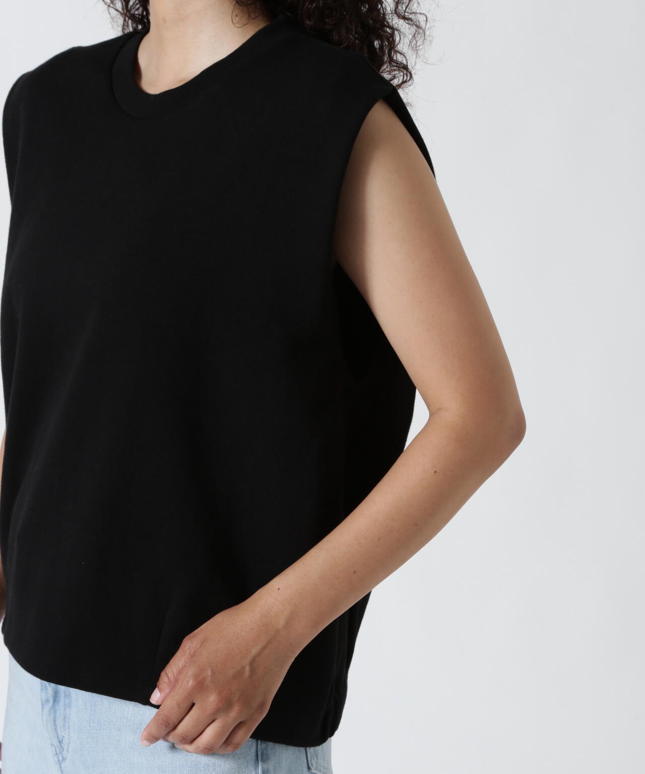 YENN(イエン)SLEEVELESS SWEAT PO /Y253-81077
