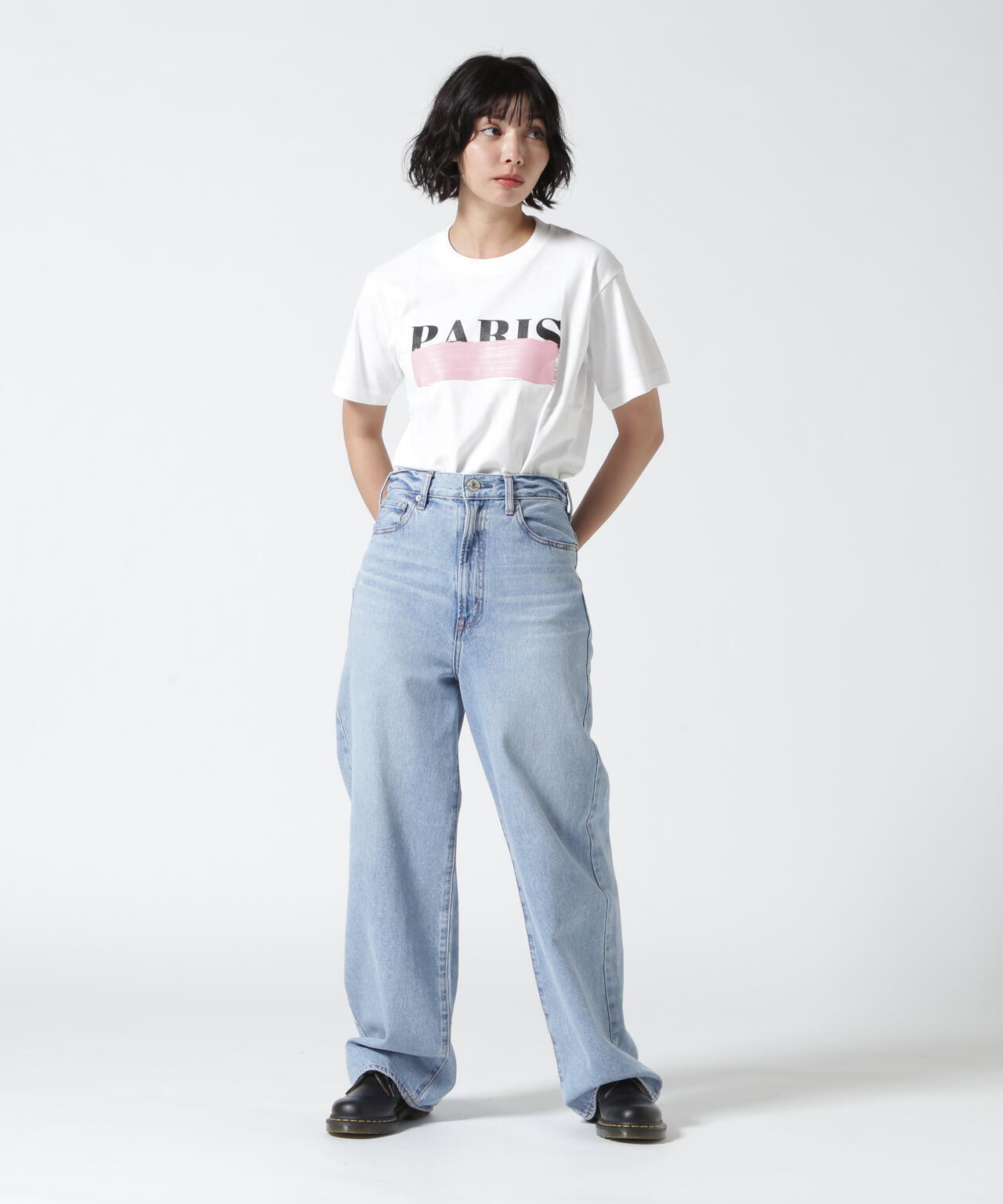 DROIT BELLO(ドロイトベロ)ピンクブラッシュPARIS Tシャツ