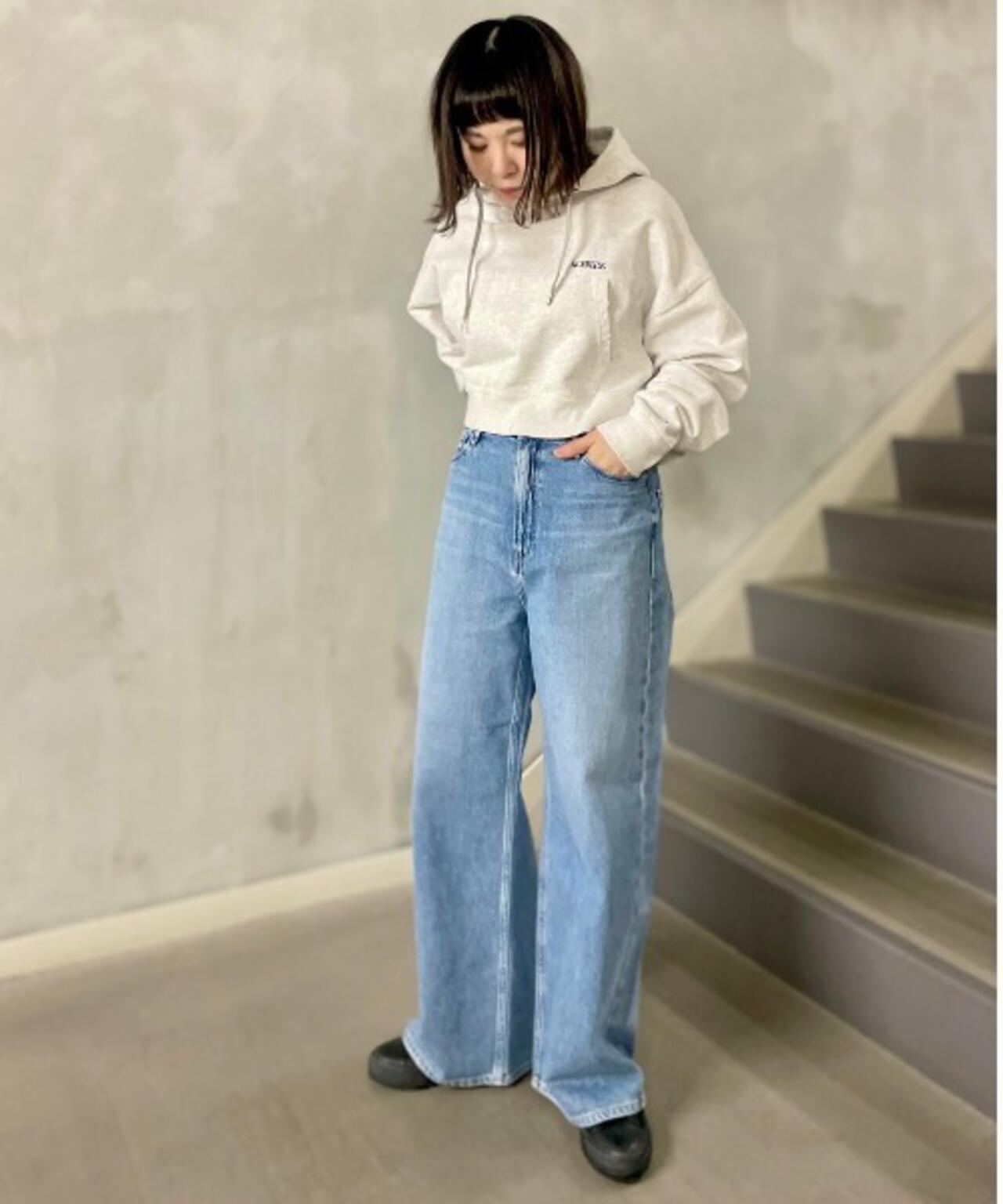 upper hights(アッパーハイツ)THE LARA/ライトデニム