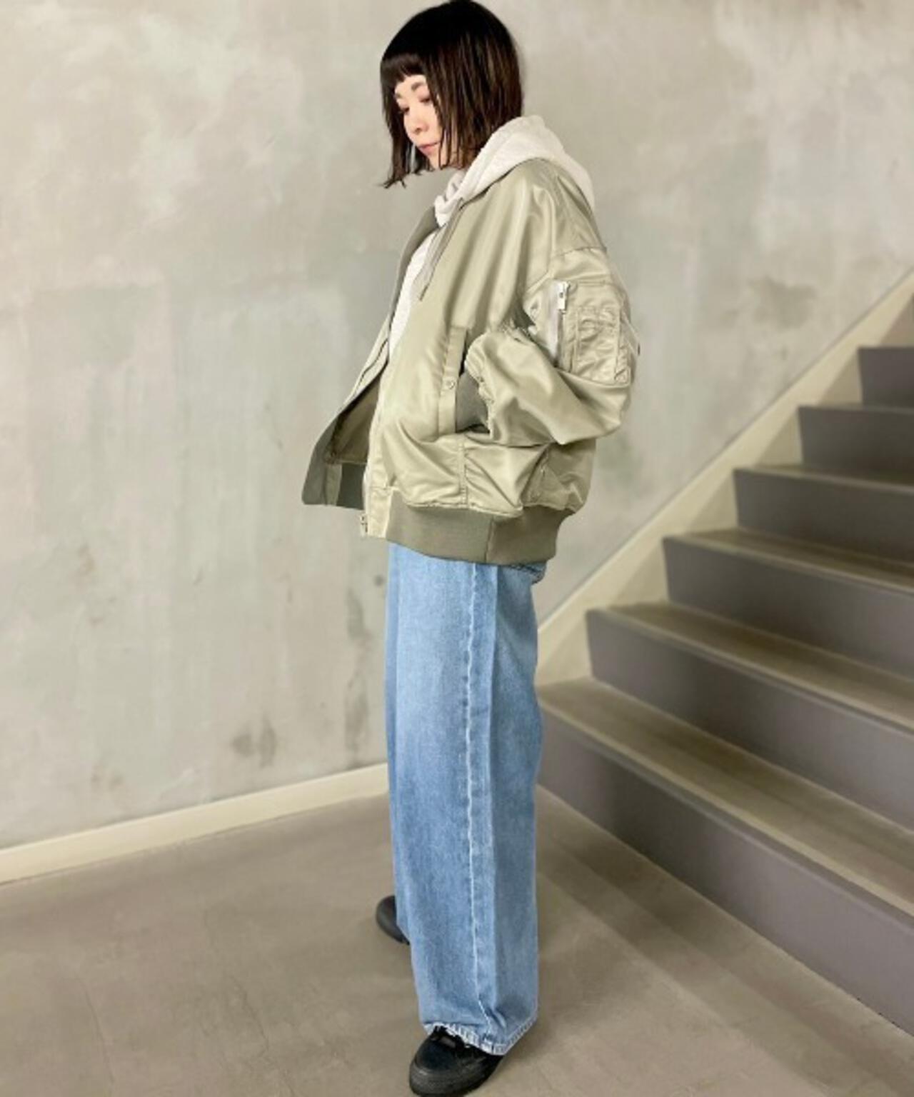 upper hights(アッパーハイツ)THE LARA/ライトデニム