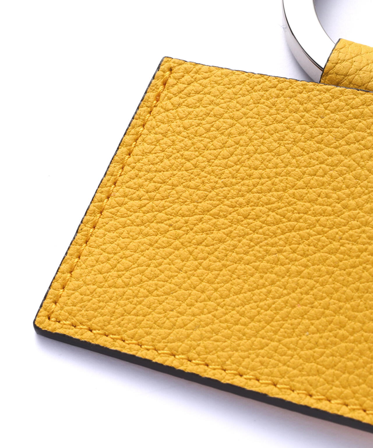 d5e40940-493f-5bb9-8b4d-b986c04fd73b_Image