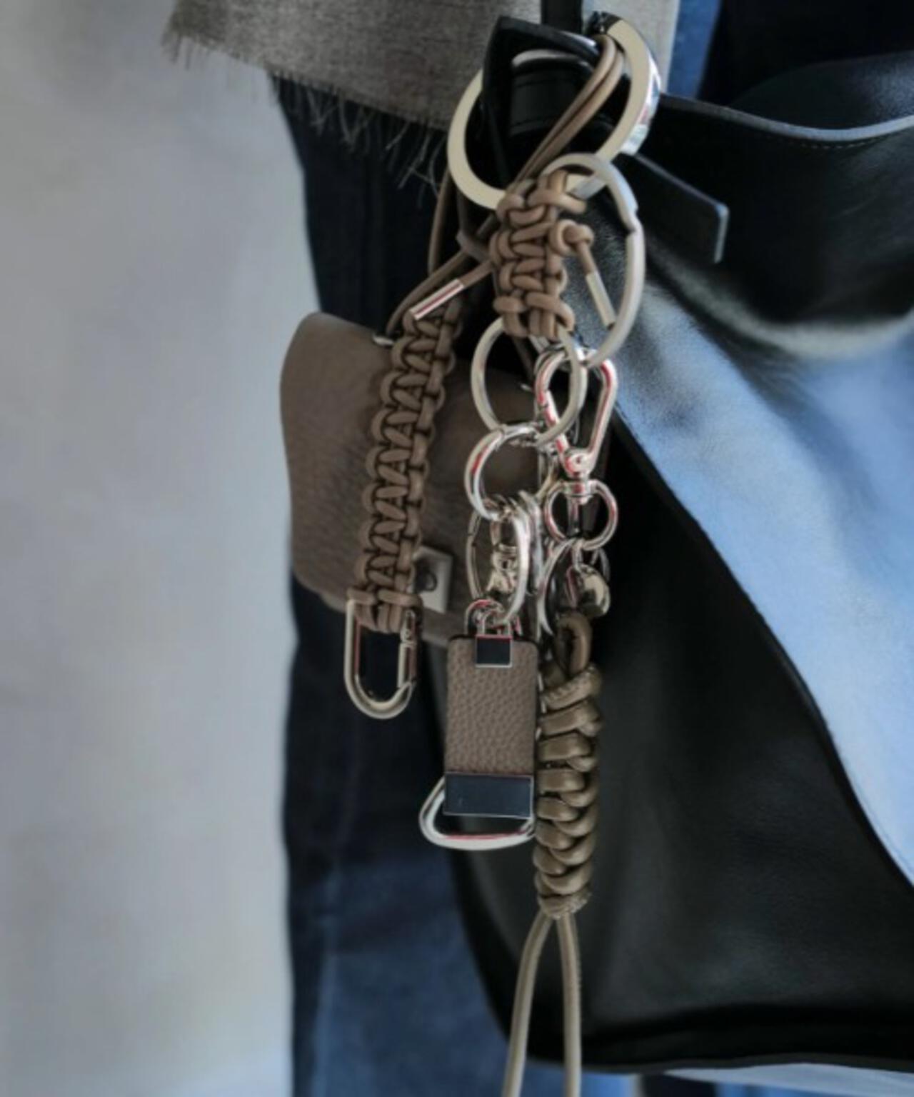 06ce2bbd-fe6d-572b-8770-4f3497a03076_Image