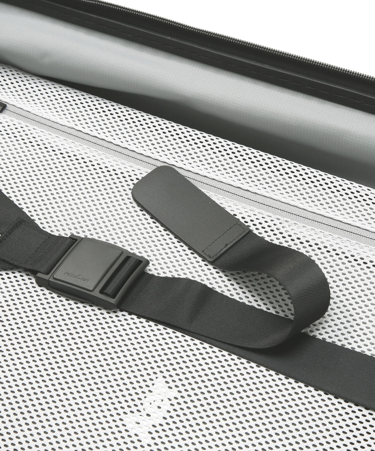 389965d3-06d4-5d72-abc8-3c7514ef0078_Image