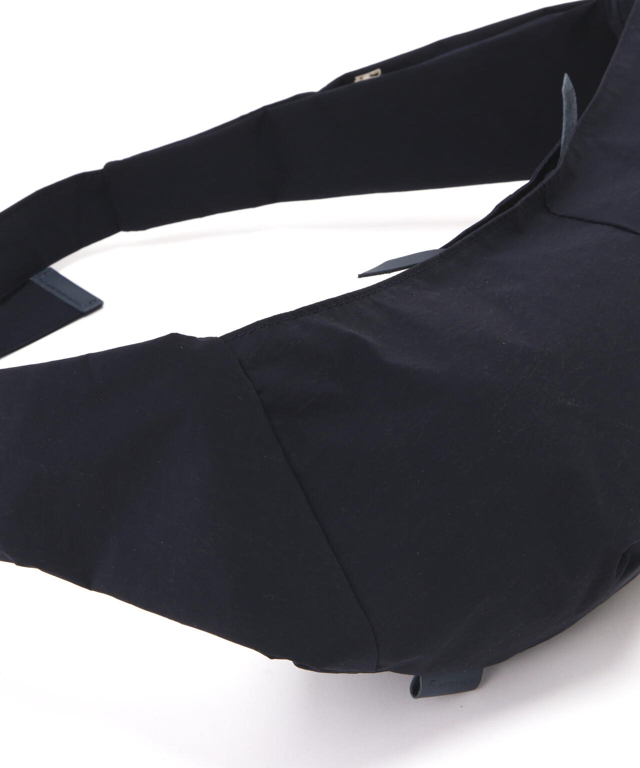 master-piece(マスターピース)Sash スリングバッグ M No.03051