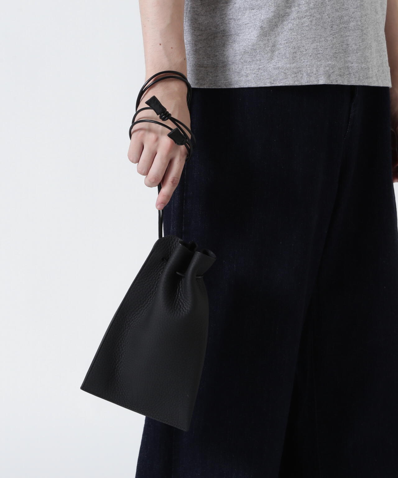 ITTI/イッチ/HERRIE KINCHAKU POUCH - PM / DIPLO SKY