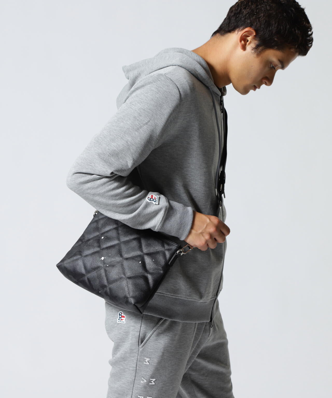 GENTIL BANDIT(ジャンティバンティ)キルティングクロスボディ