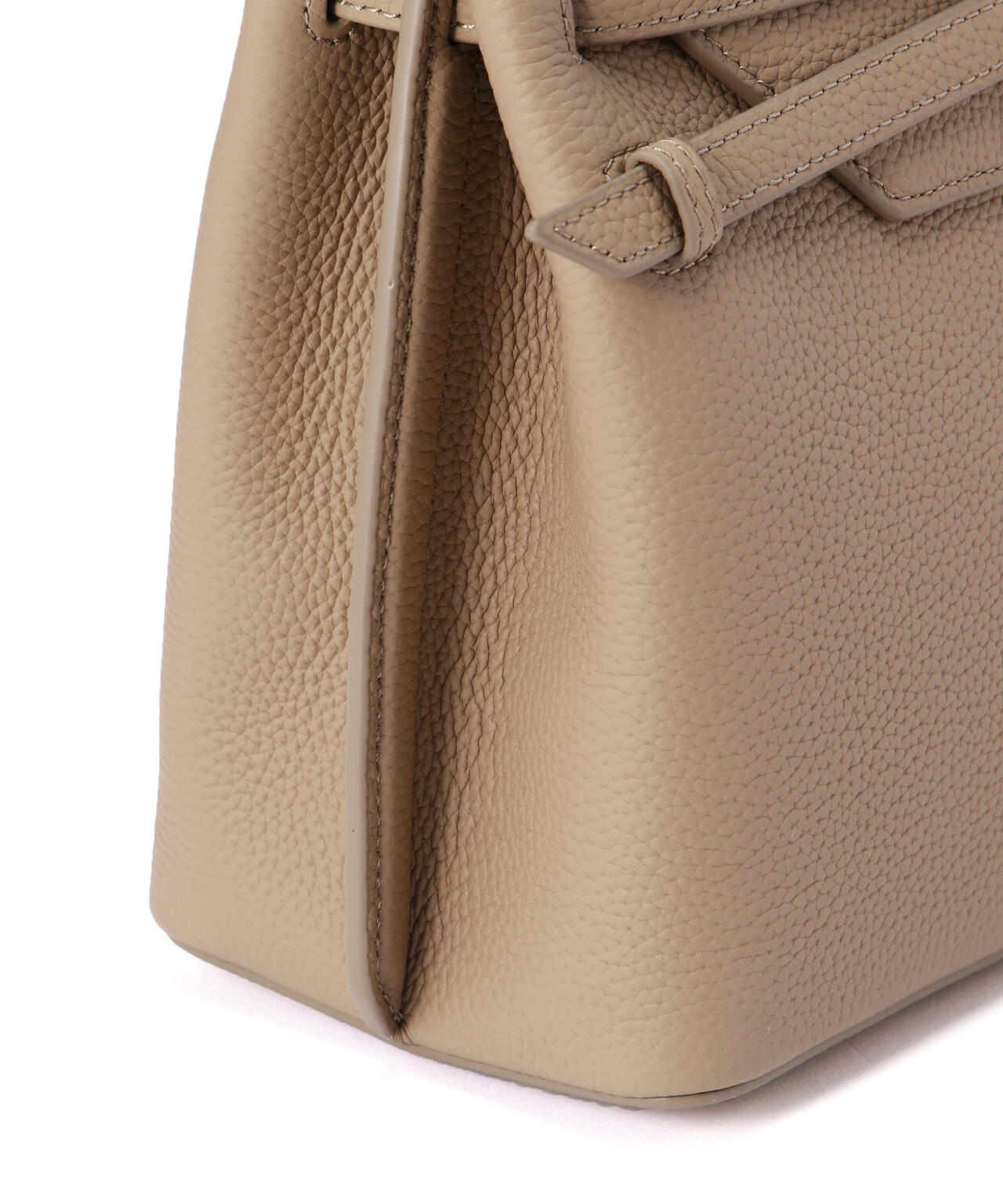 TOV(トーヴ) MIMI GRAND