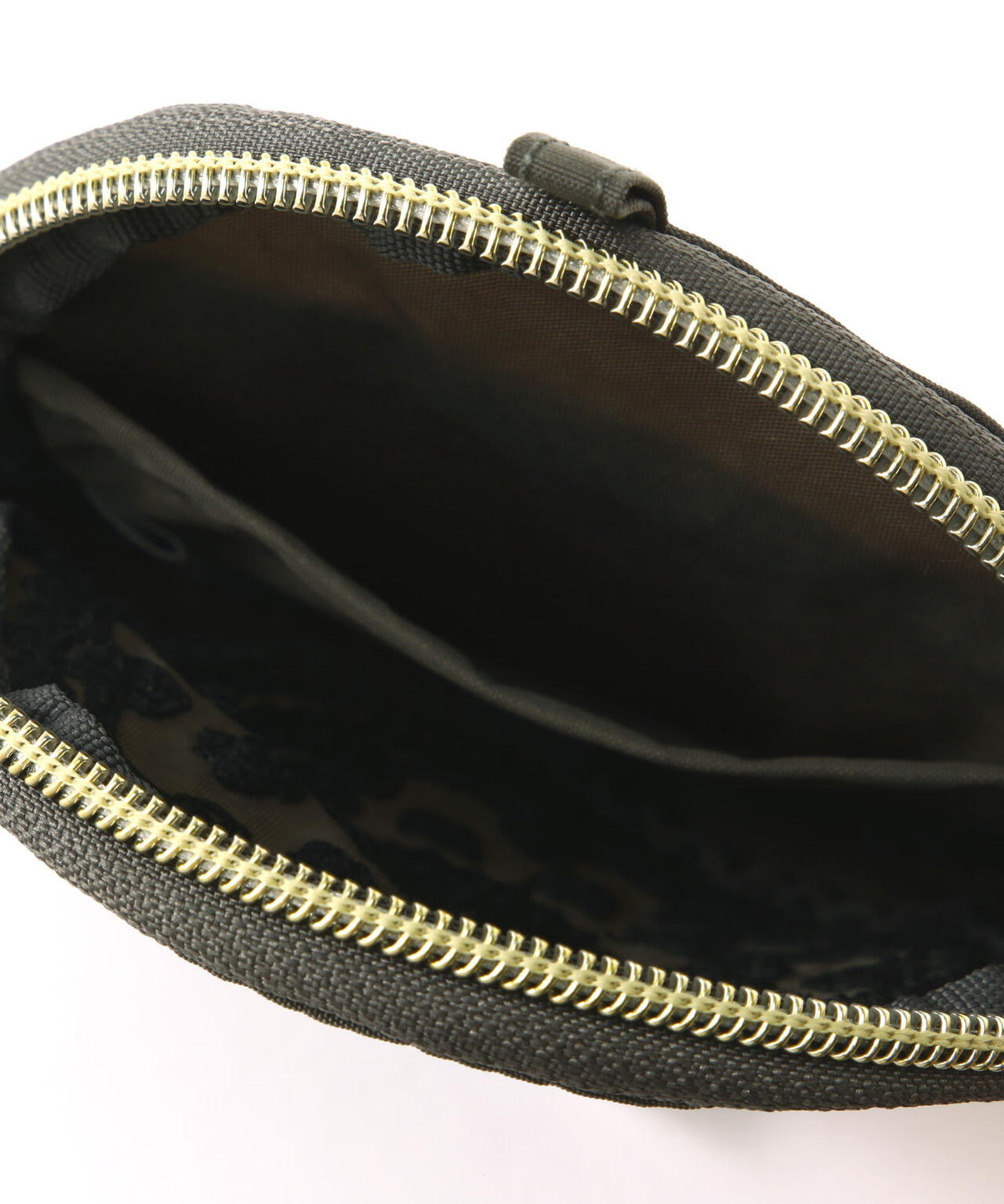 Ball&Chain(ボールアンドチェーン) BANADANA Circlepouch