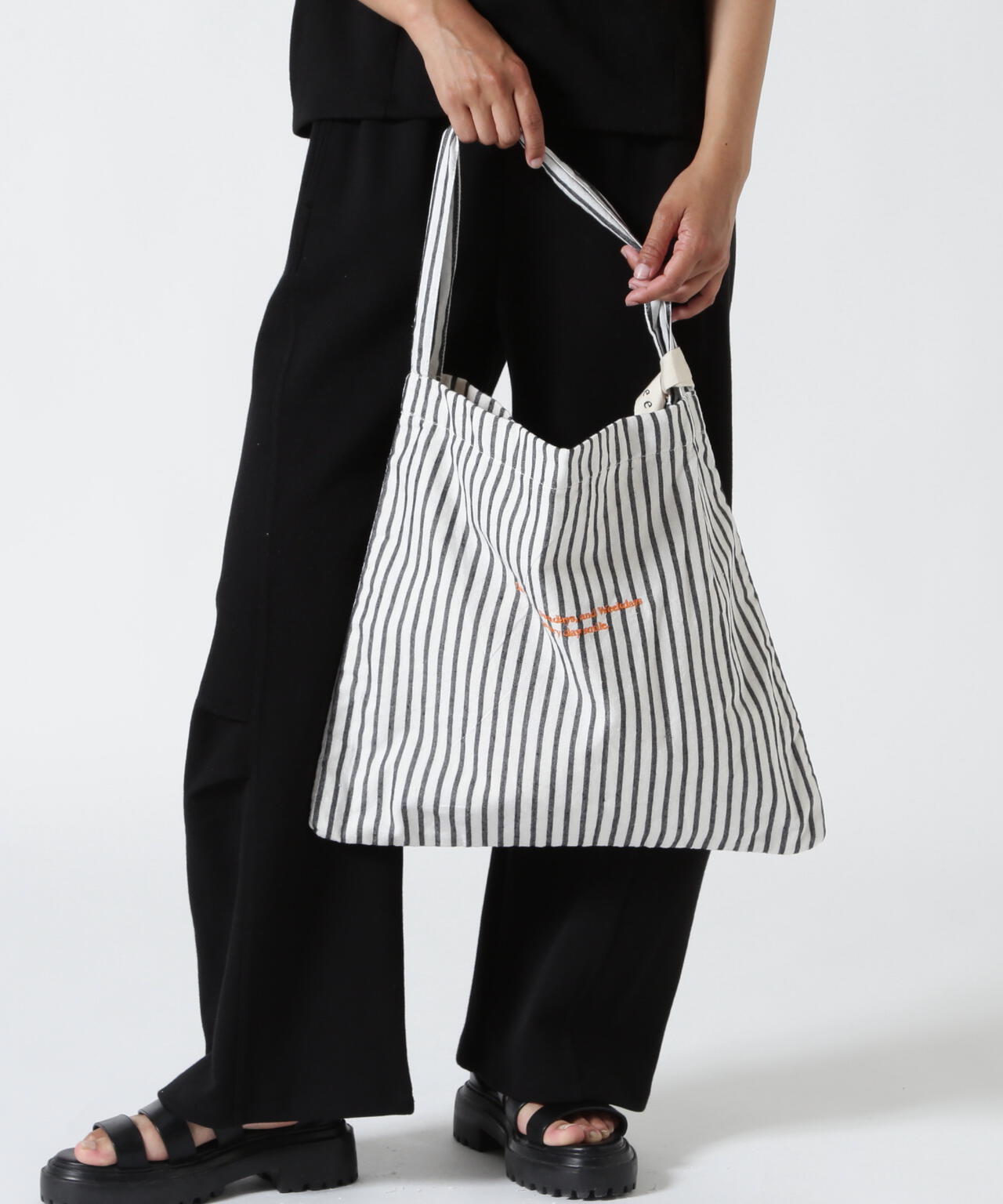 beej(ビージ)stripe fabric oneshoulder bag/ショルダーバッグ