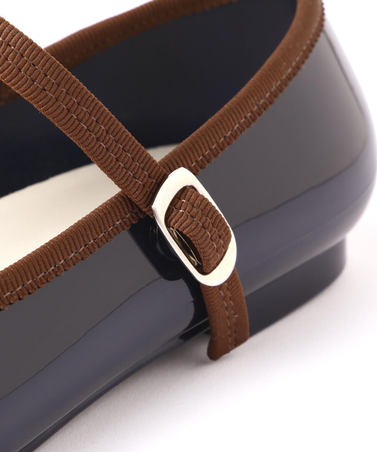 19b82f38-8938-519f-8246-700dc816773d_Image