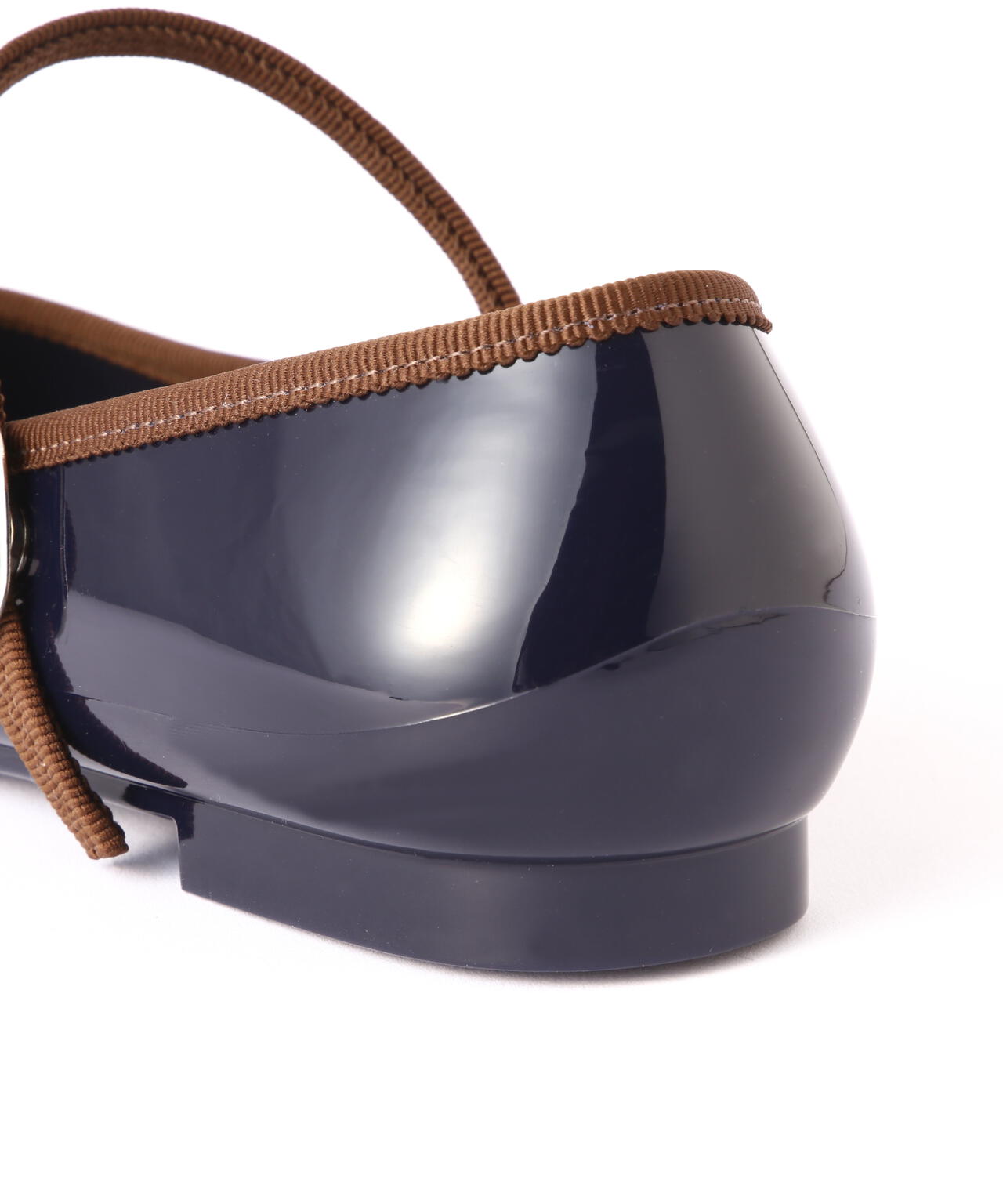 0f482ca6-3097-565c-a766-90bbda8f3737_Image