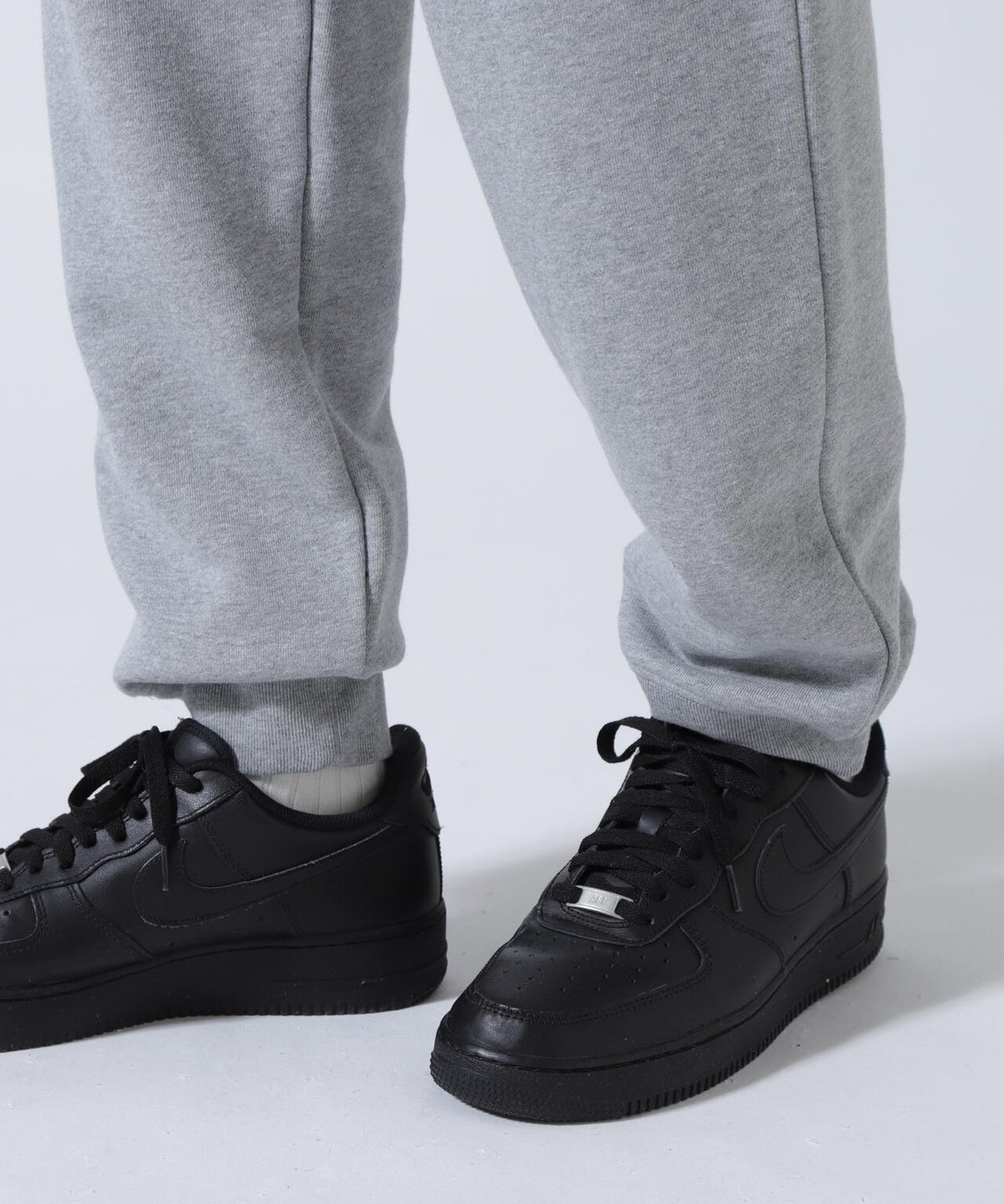 maxsix(マックスシックス)ONI HEART SWEAT PANTS