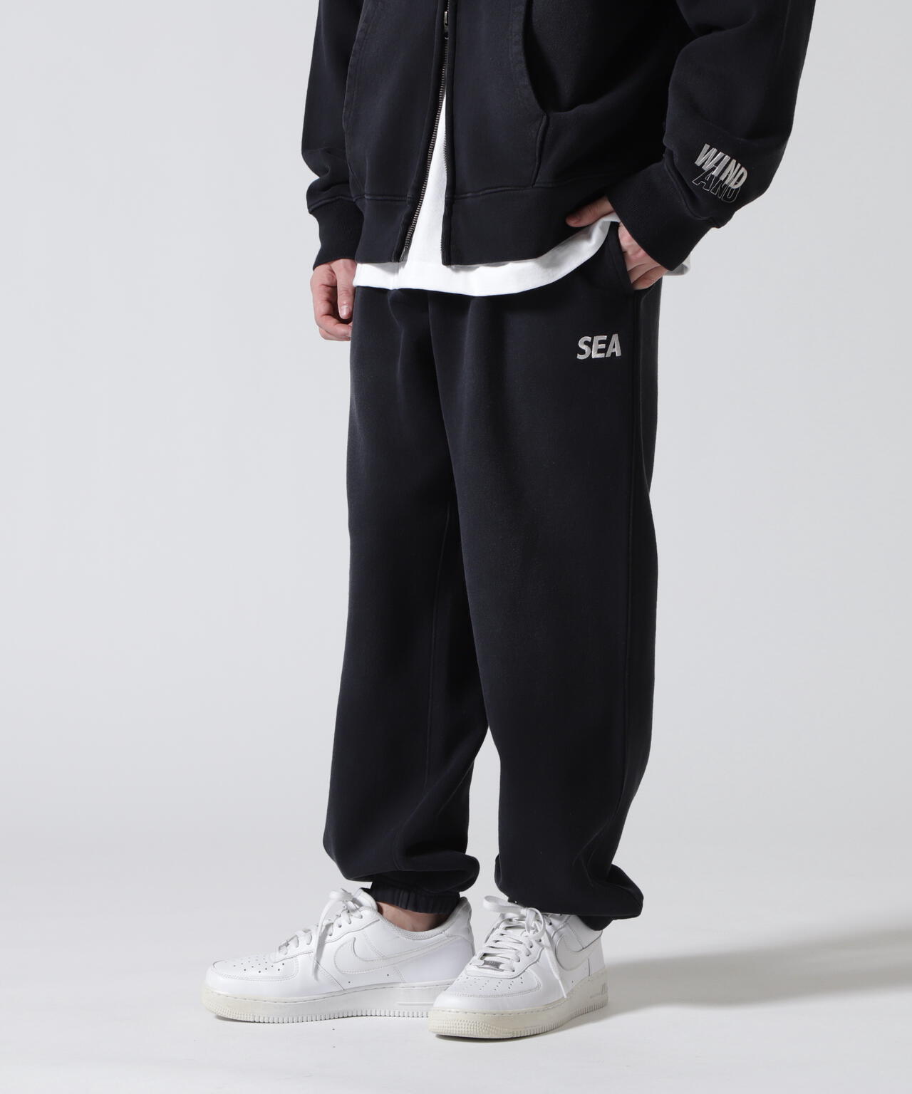 WIND AND SEA(ウィンダンシー)SULFUR DYEING LOGO SWEATPANT