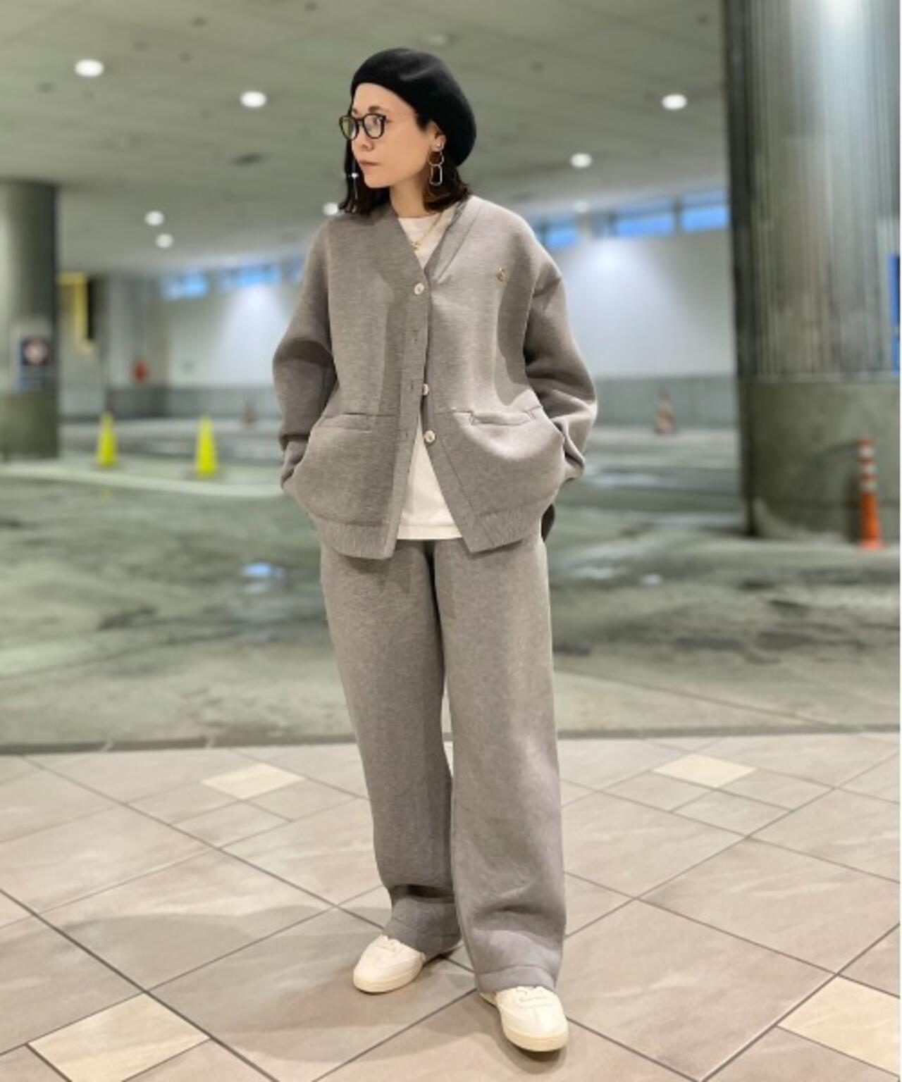 YENN(イエン)SPONDISH TUCK PANTS