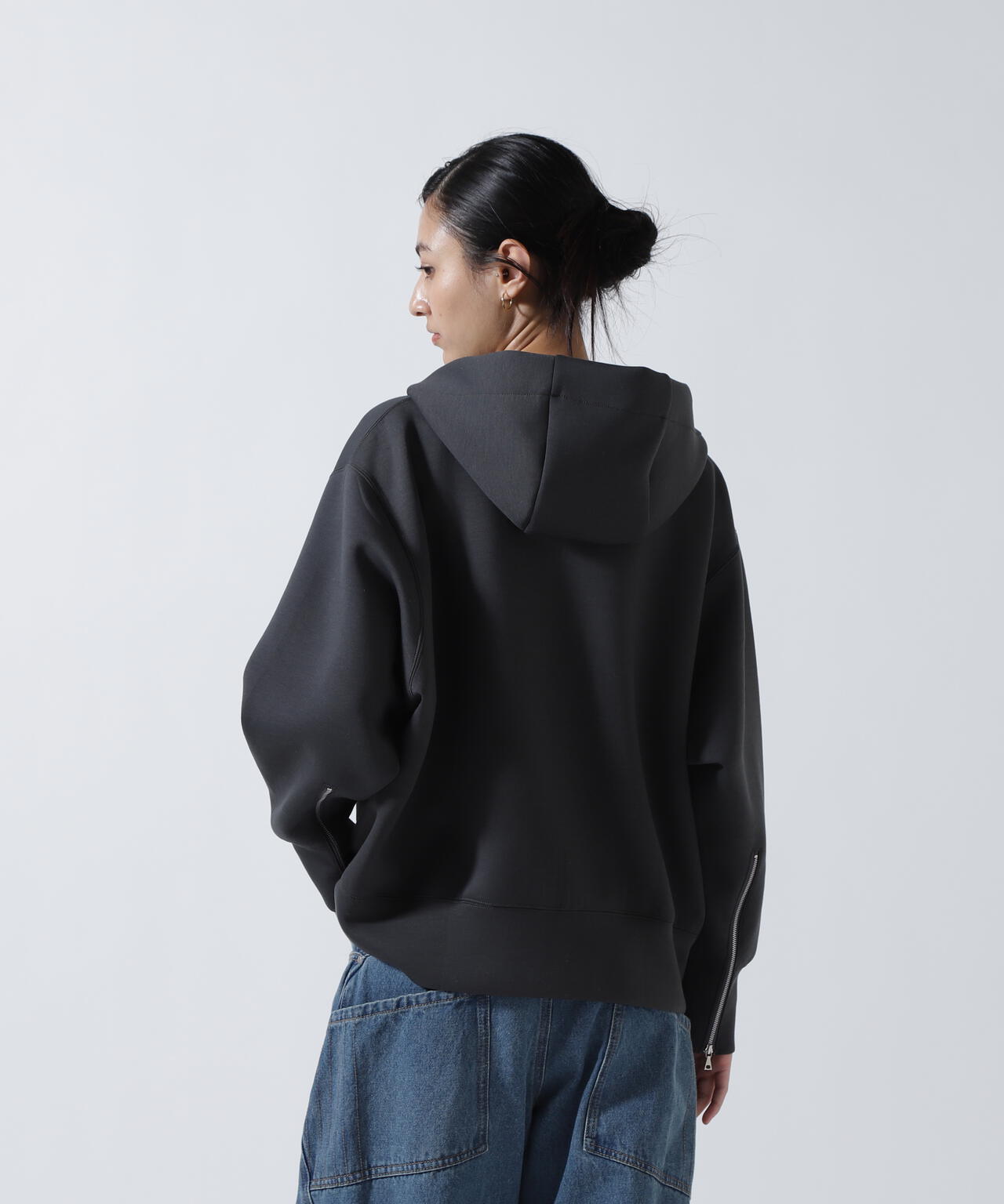 upper hights(アッパーハイツ)THE FLAG HOODIE