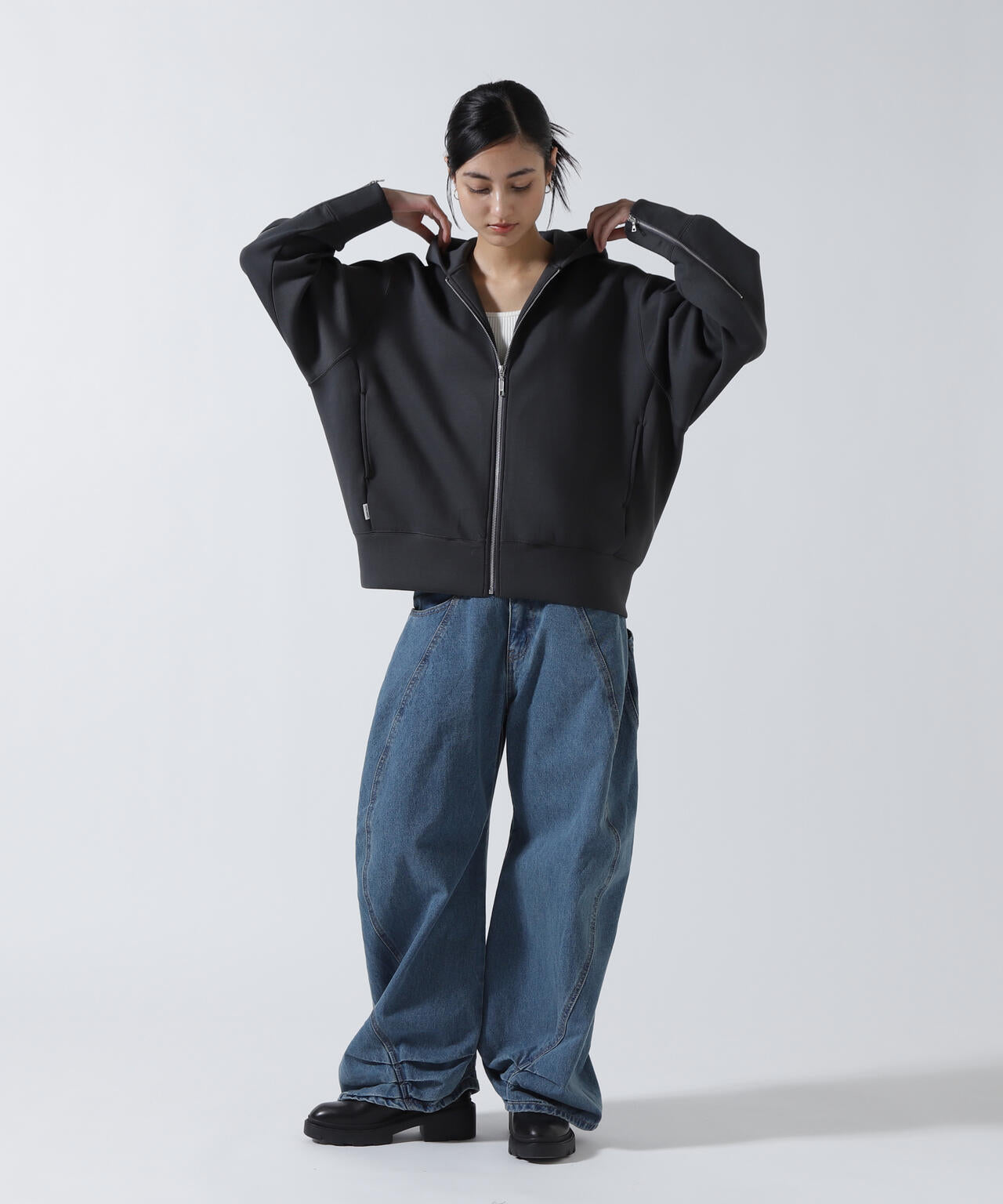 upper hights(アッパーハイツ)THE FLAG HOODIE