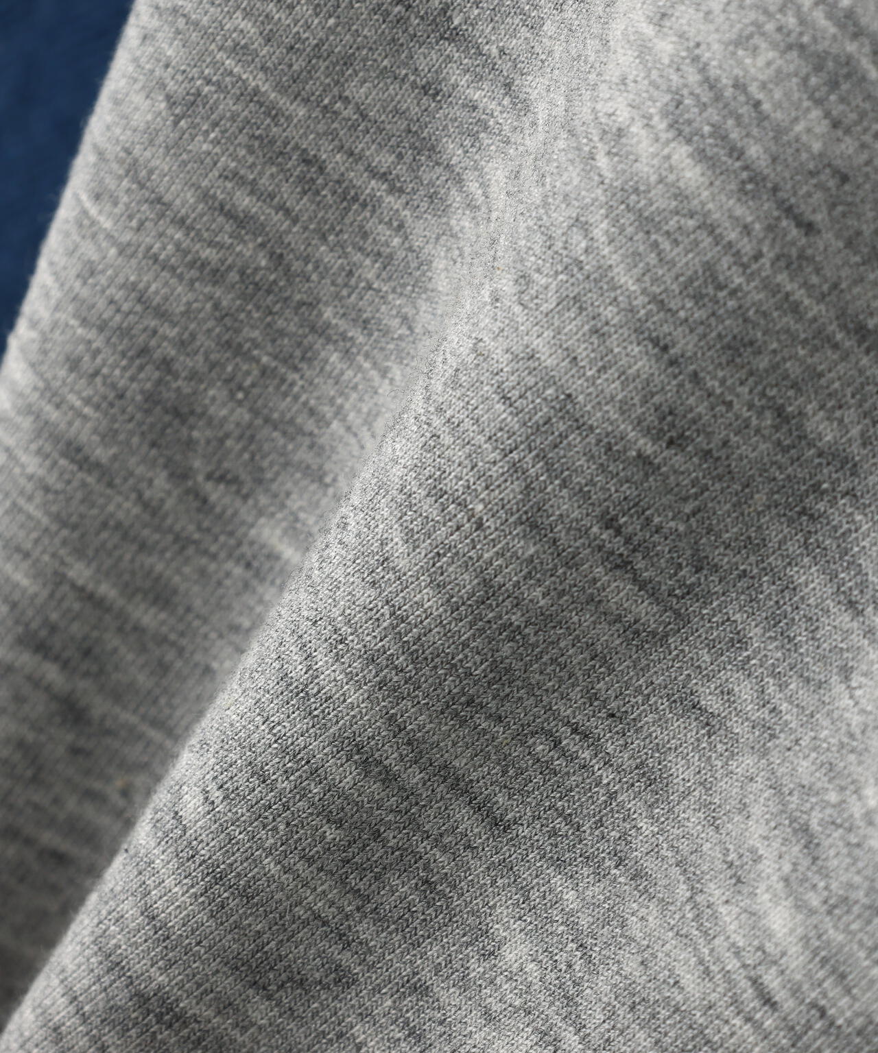 AULA AILA(アウラ アイラ)別注コクーンシルエットデニムパンツ