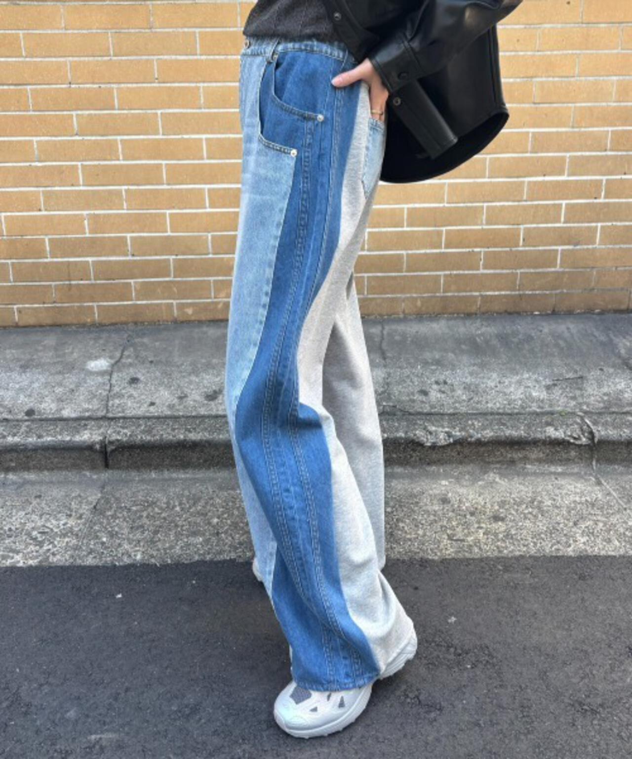 AULA AILA(アウラ アイラ)別注コクーンシルエットデニムパンツ