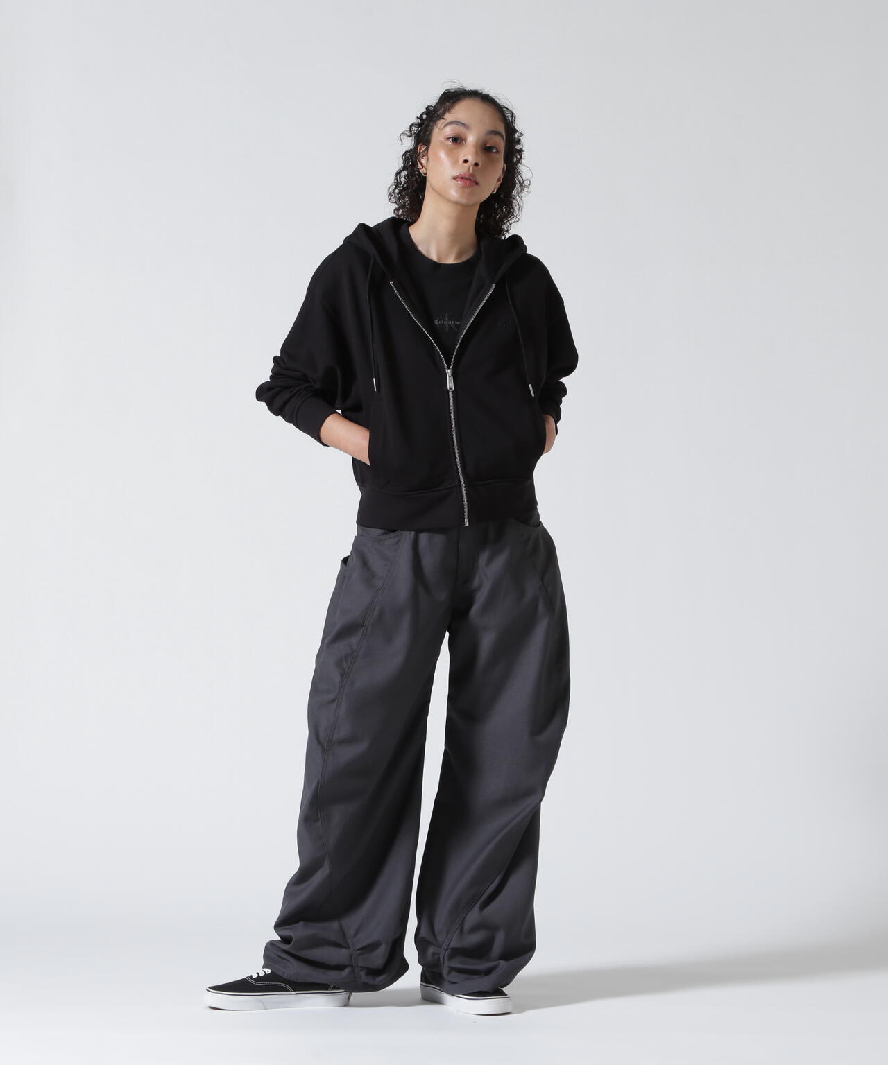 Knuth Marf(クヌースマーフ)tuck design denim pants