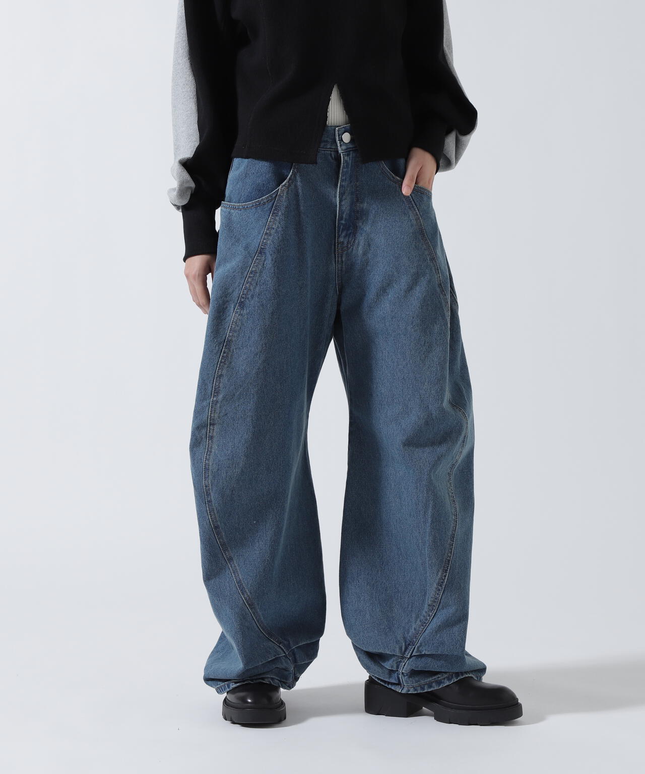 Knuth Marf(クヌースマーフ)tuck design denim pants
