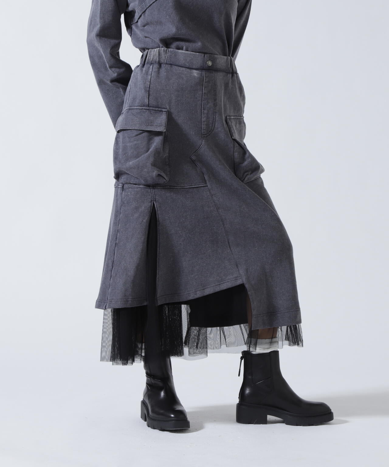 AVIREXxAULA AILA(アヴィレックスxアウラ)チュールコンビスカート