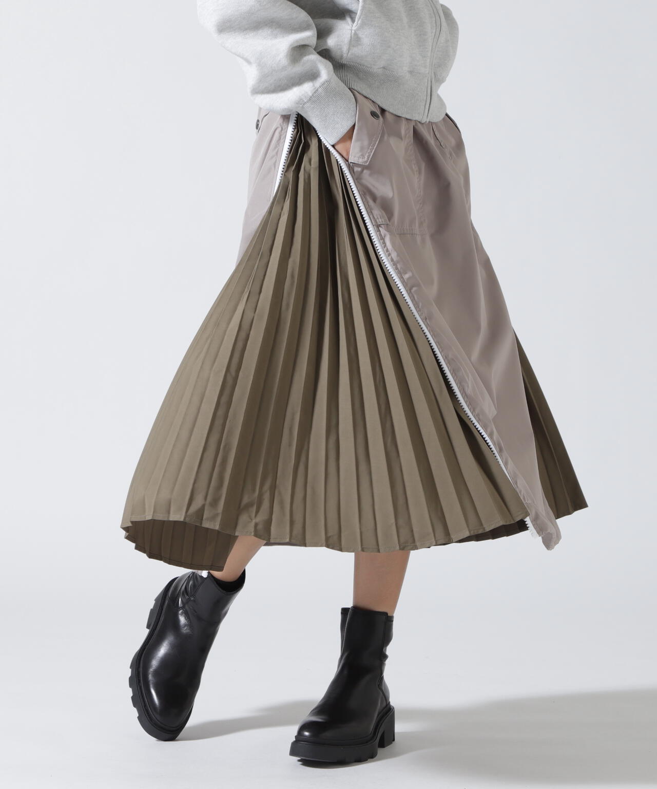 DROIT BELLO(ドロイトベロ)サイドZIPプリーツスカート
