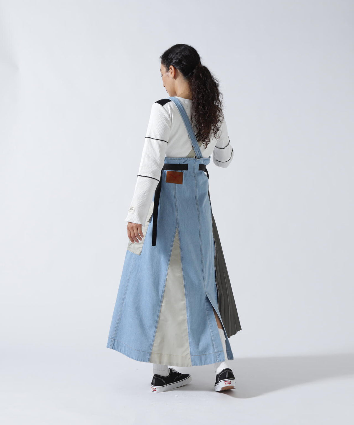 AVIREXxAULA AILA(アヴィレックスxアウラアイラ)サイドプリーツジャンスカ