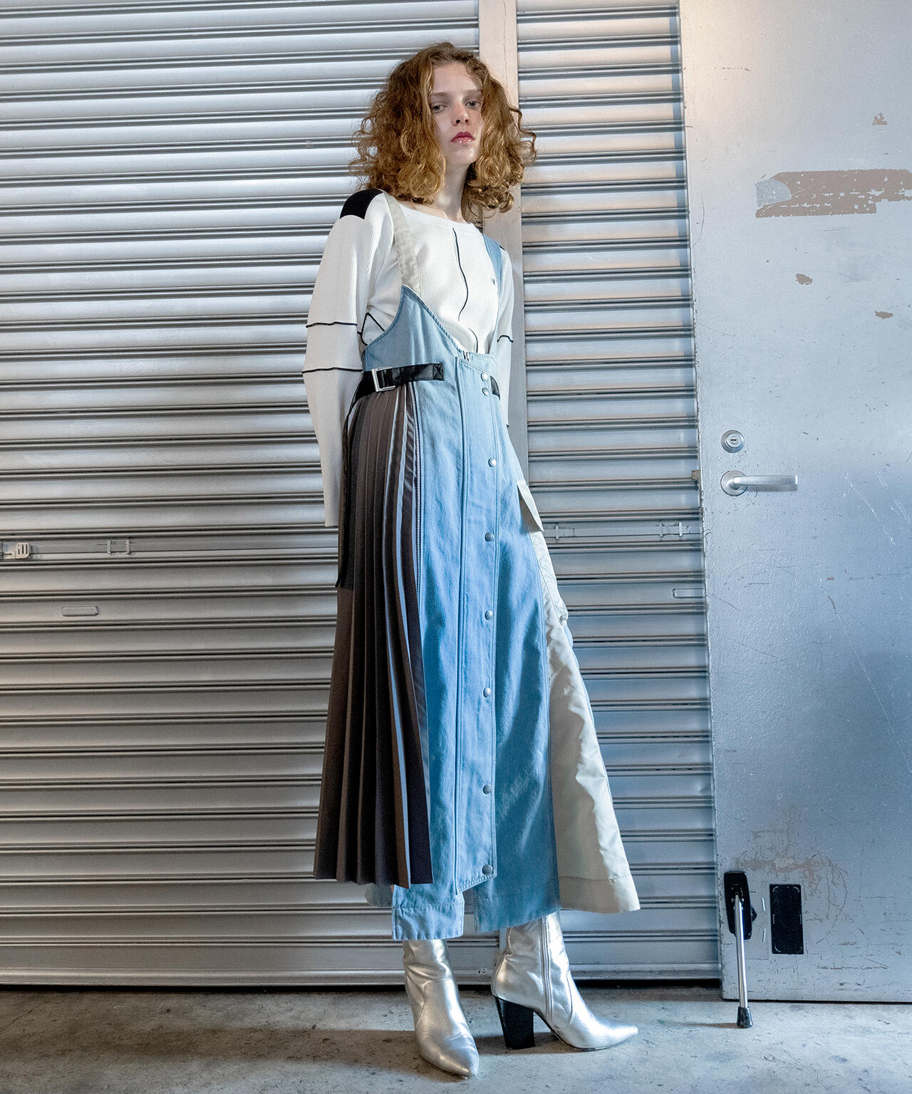 AVIREXxAULA AILA(アヴィレックスxアウラアイラ)サイドプリーツジャンスカ