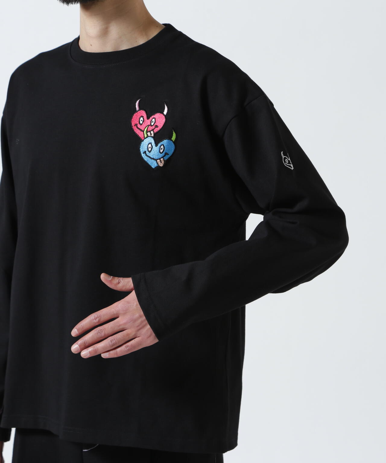 maxsix(マックスシックス)DOUBLE HERT L/S TEE
