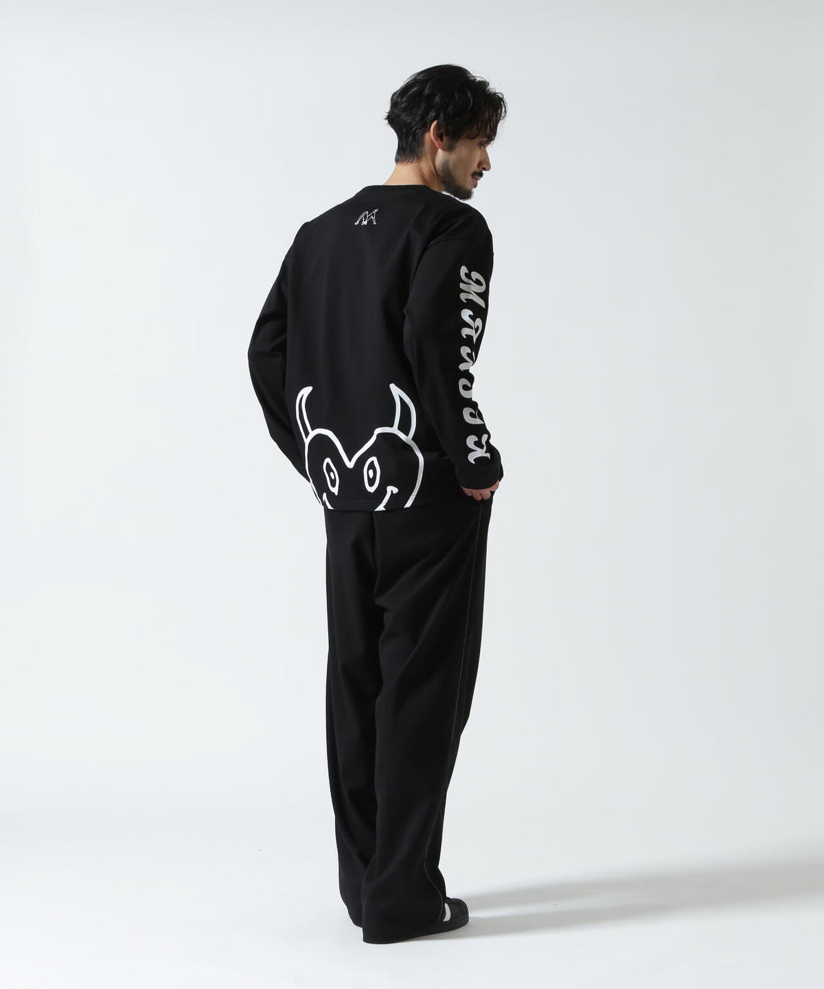 maxsix(マックスシックス)HEART SLEEVES L/S TEE