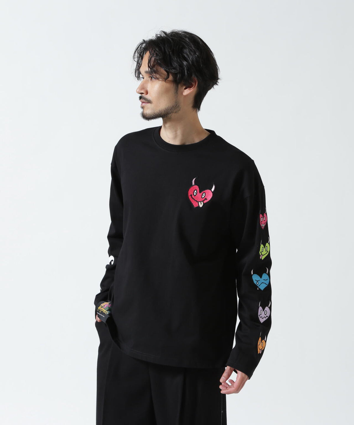 maxsix(マックスシックス)HEART SLEEVES L/S TEE